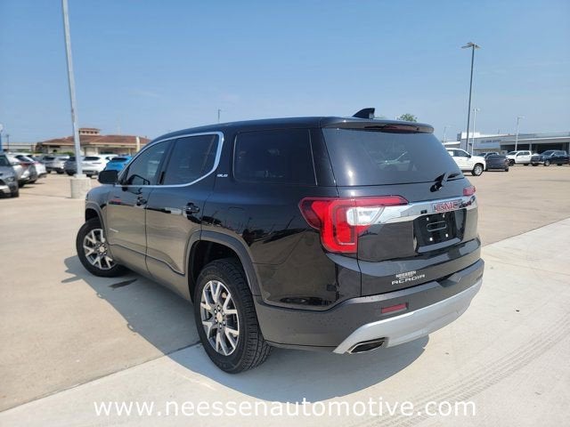 2022 GMC Acadia SLE