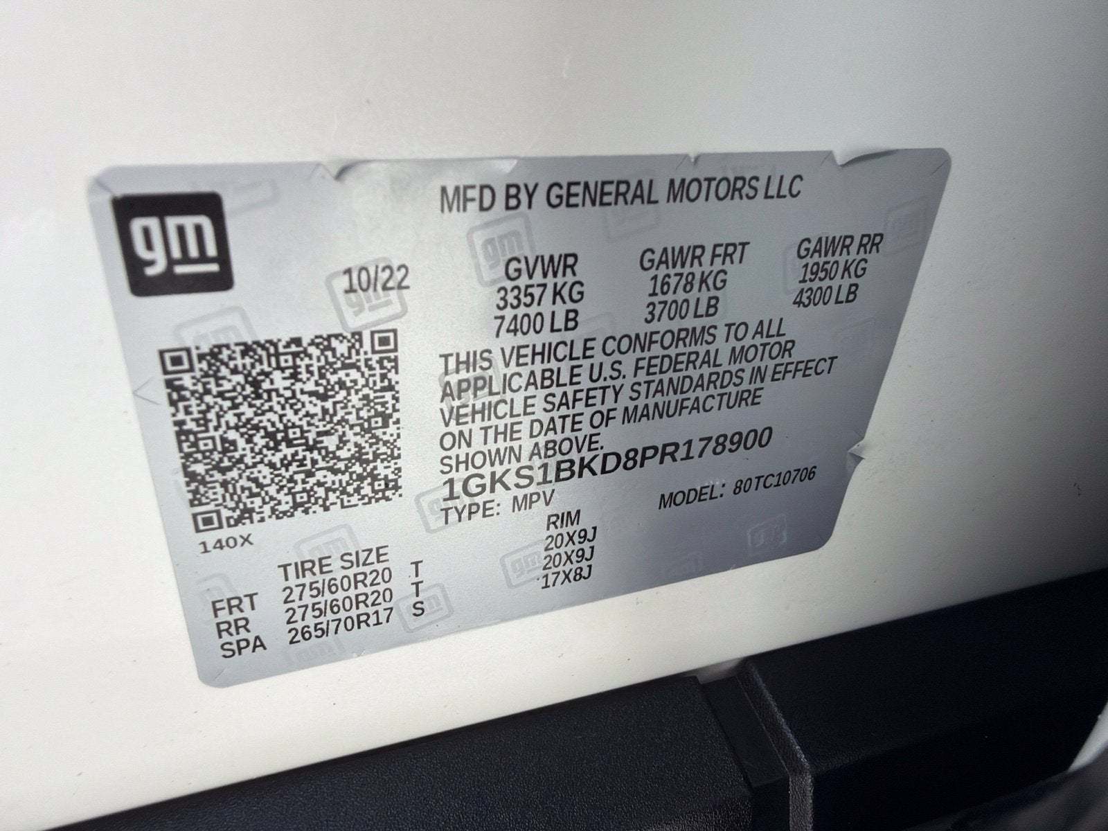 2023 GMC Yukon SLT