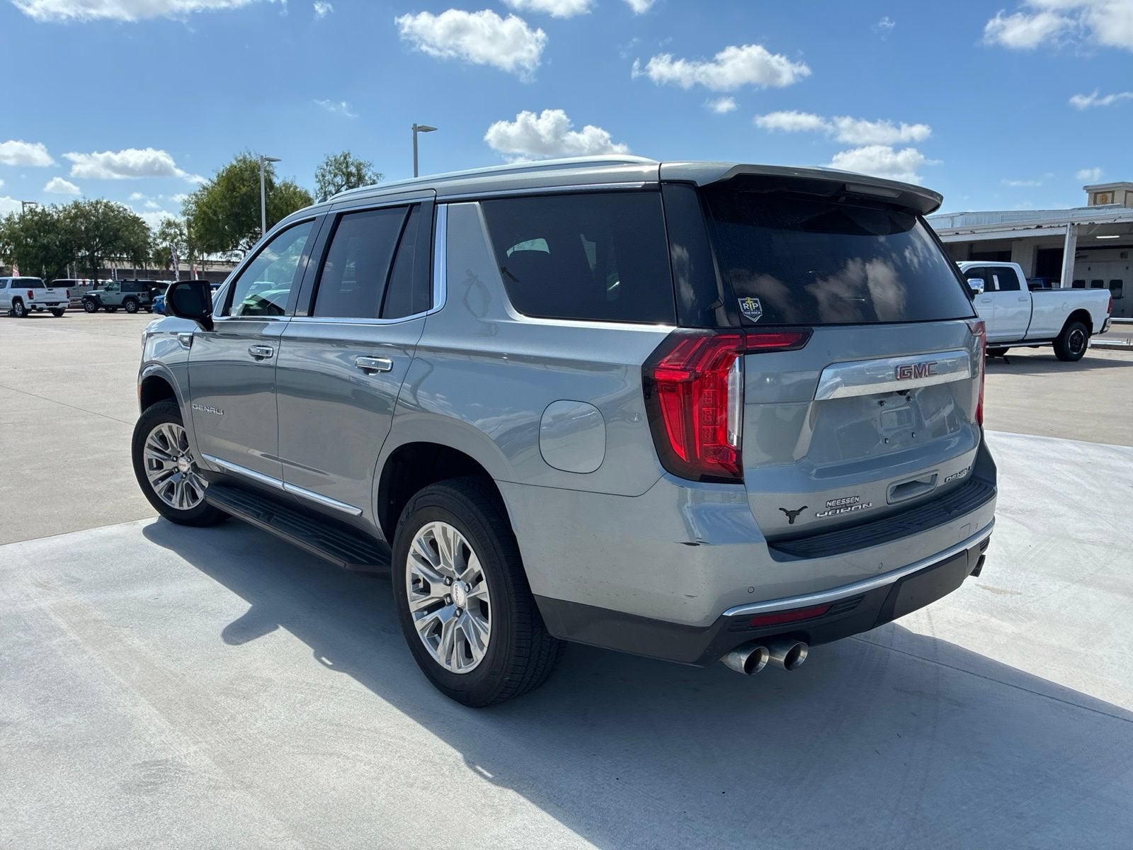 2023 GMC Yukon Denali