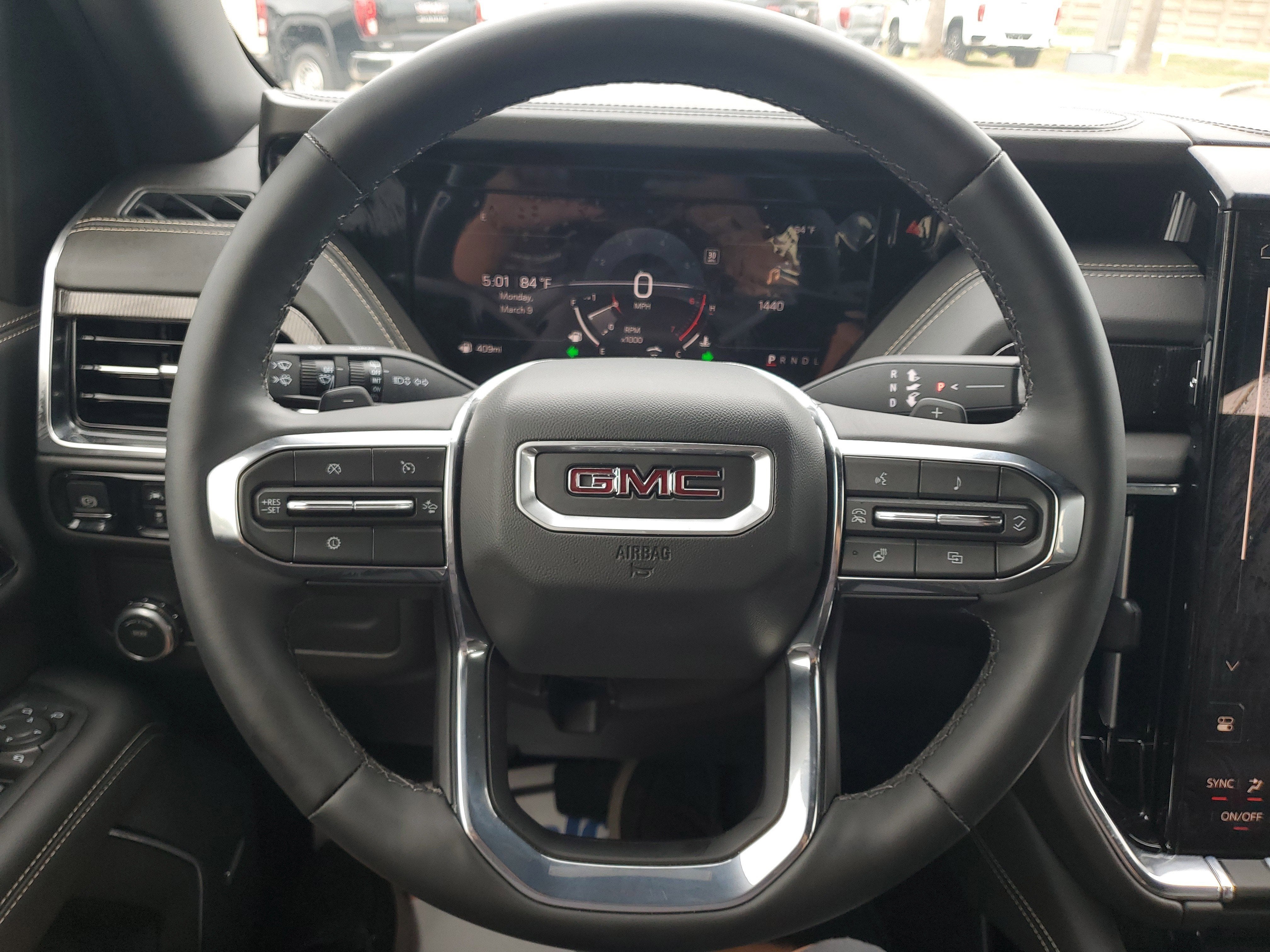 2026 GMC Yukon XL Elevation