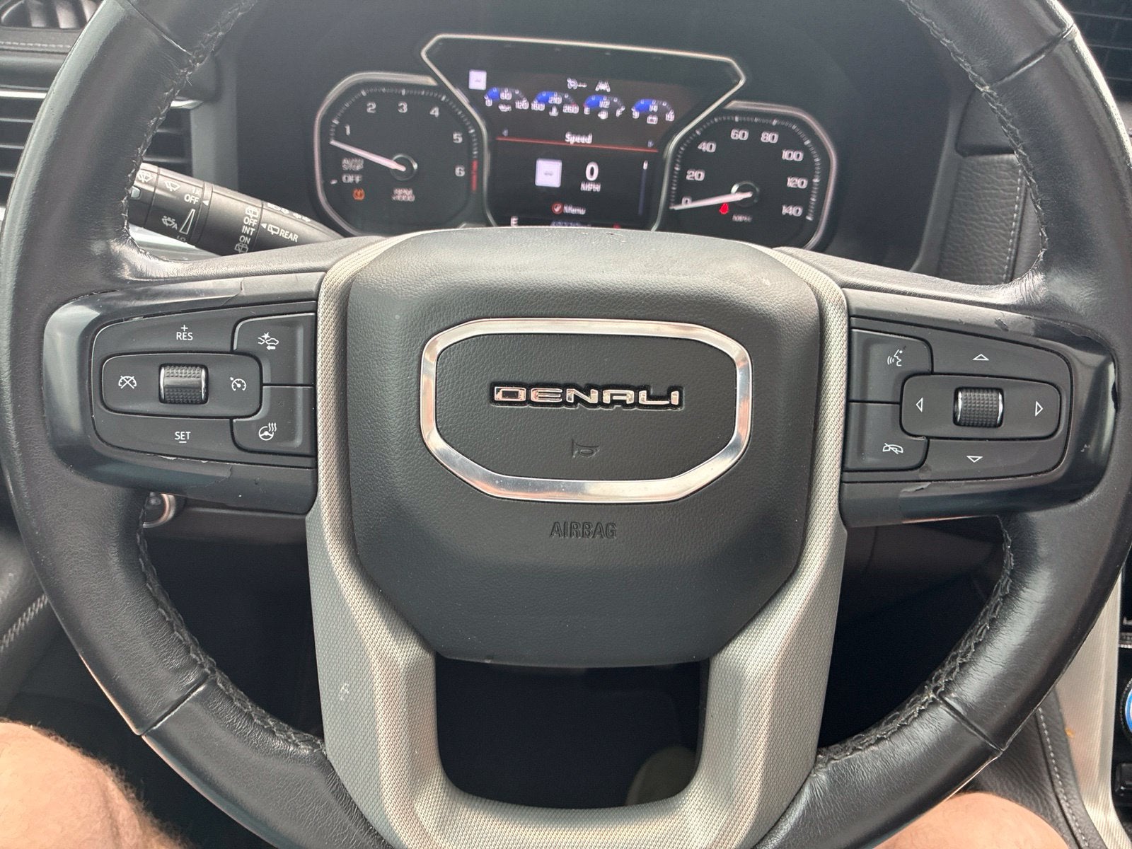 2021 GMC Yukon XL Denali