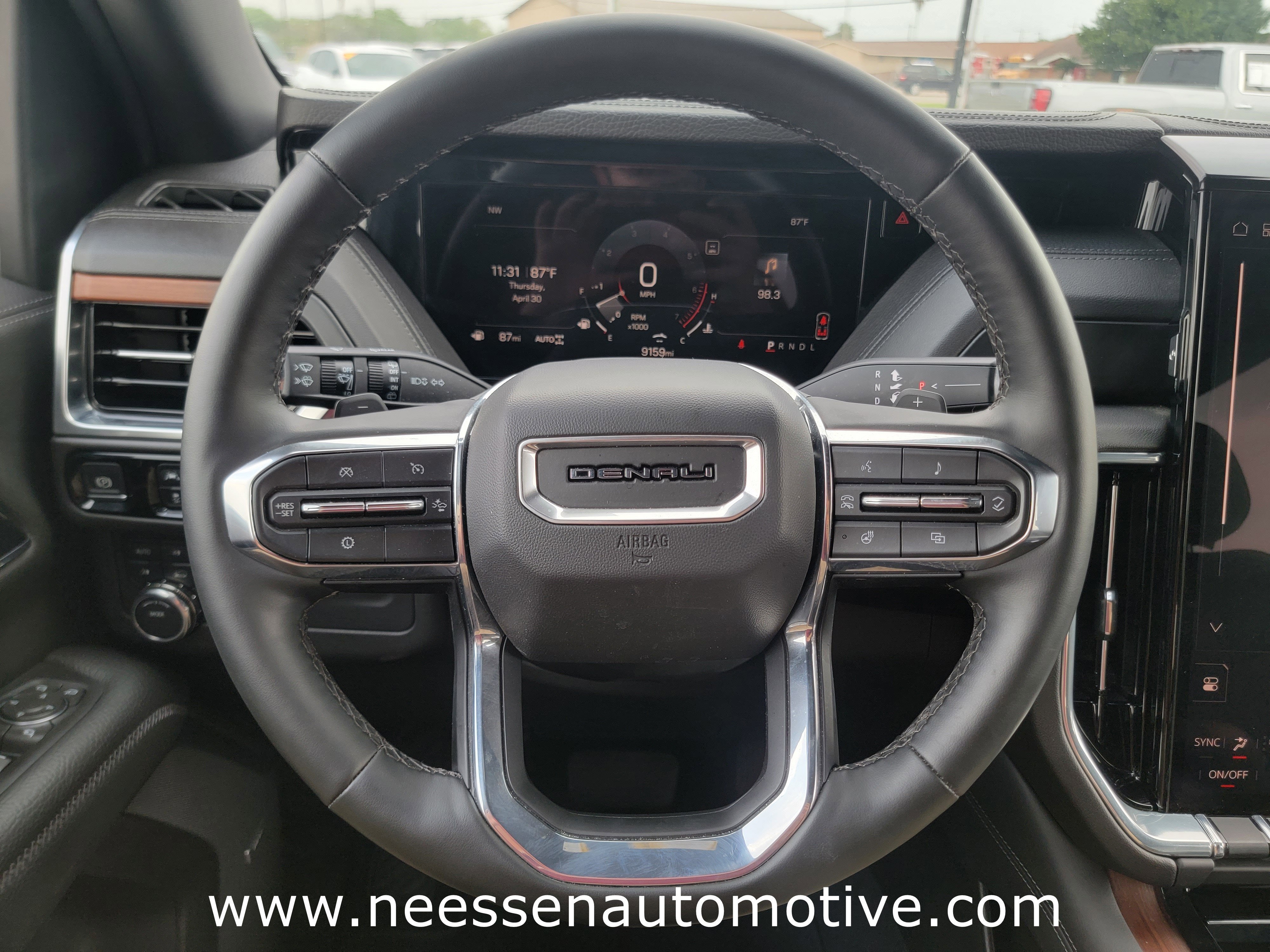 2025 GMC Yukon Denali