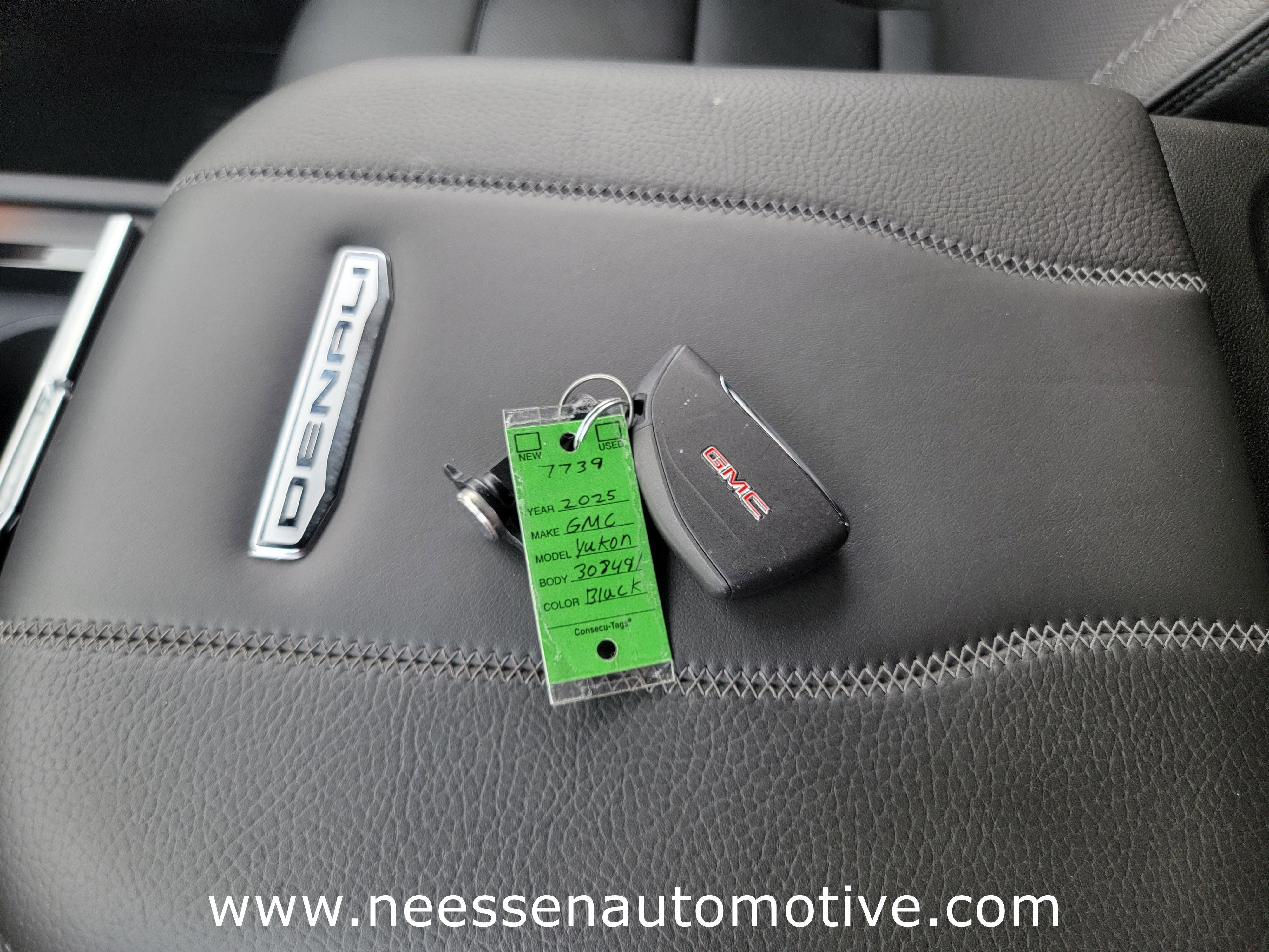 2025 GMC Yukon Denali