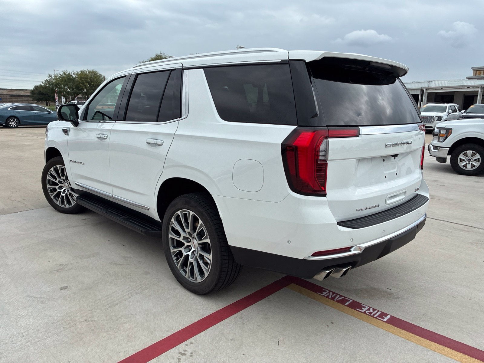 2025 GMC Yukon Denali