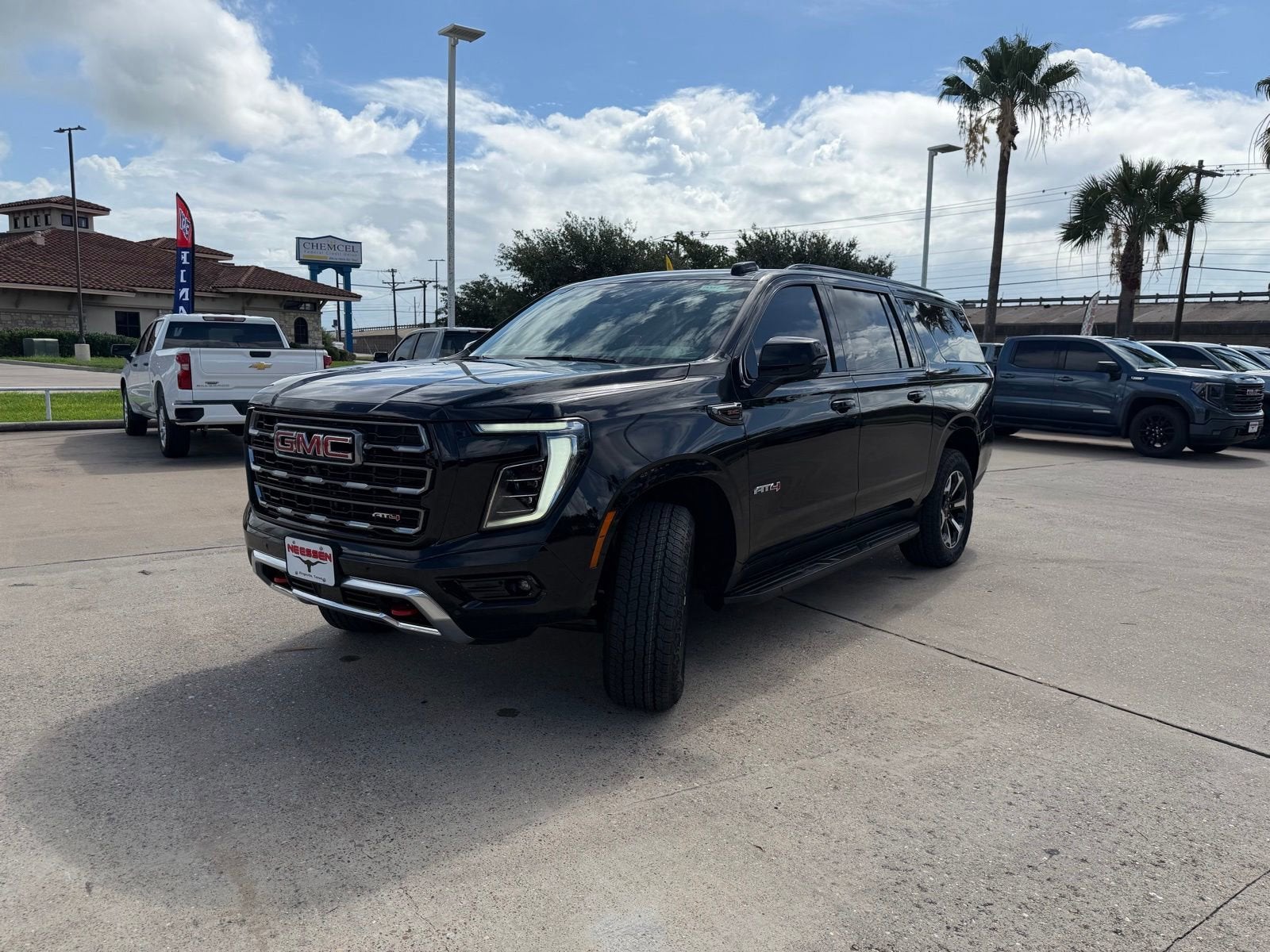 2026 GMC Yukon XL AT4