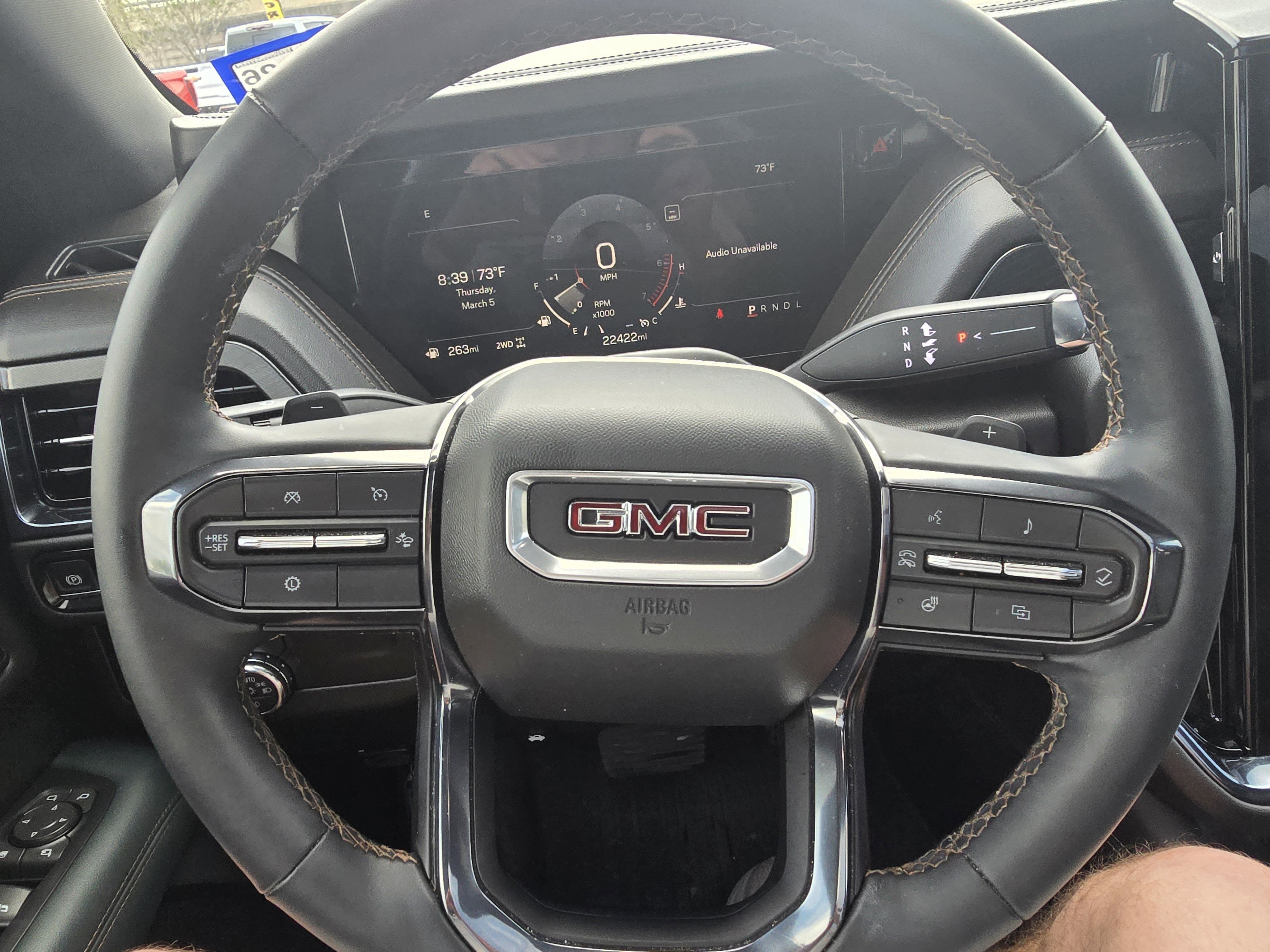 2025 GMC Yukon XL AT4