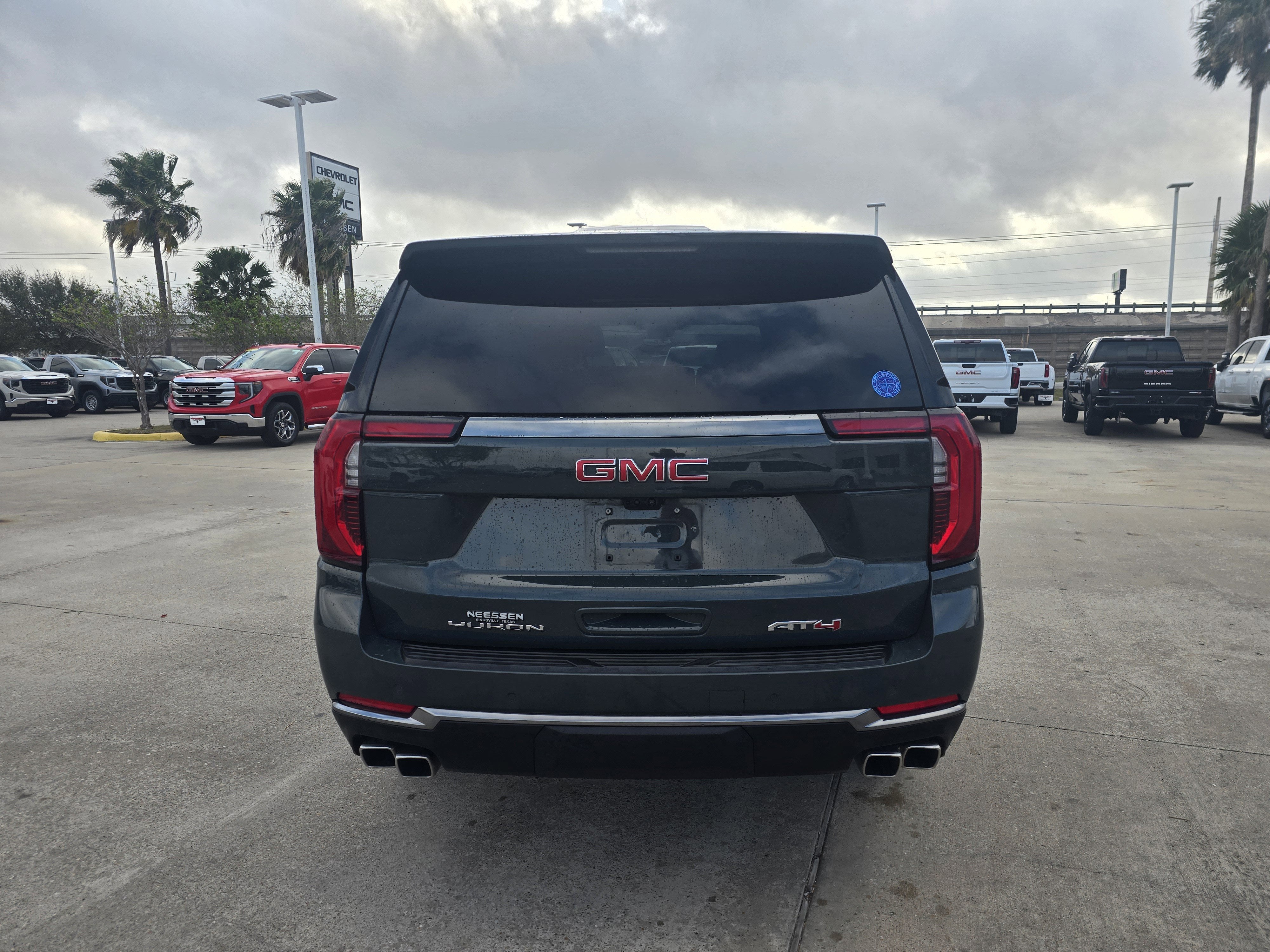 2025 GMC Yukon XL AT4