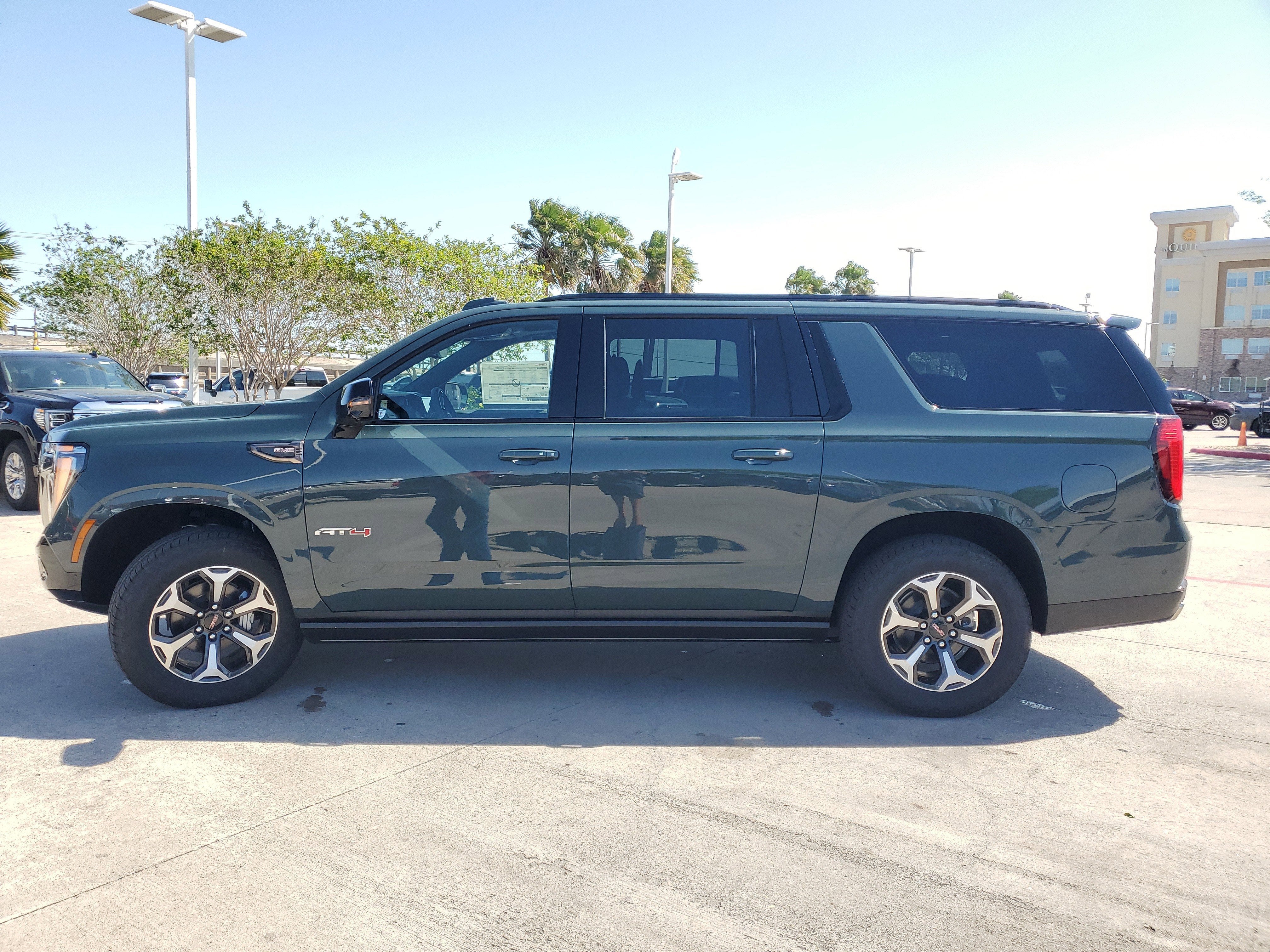 2026 GMC Yukon XL AT4 Ultimate