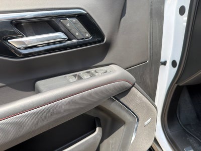 2025 Chevrolet Tahoe RST