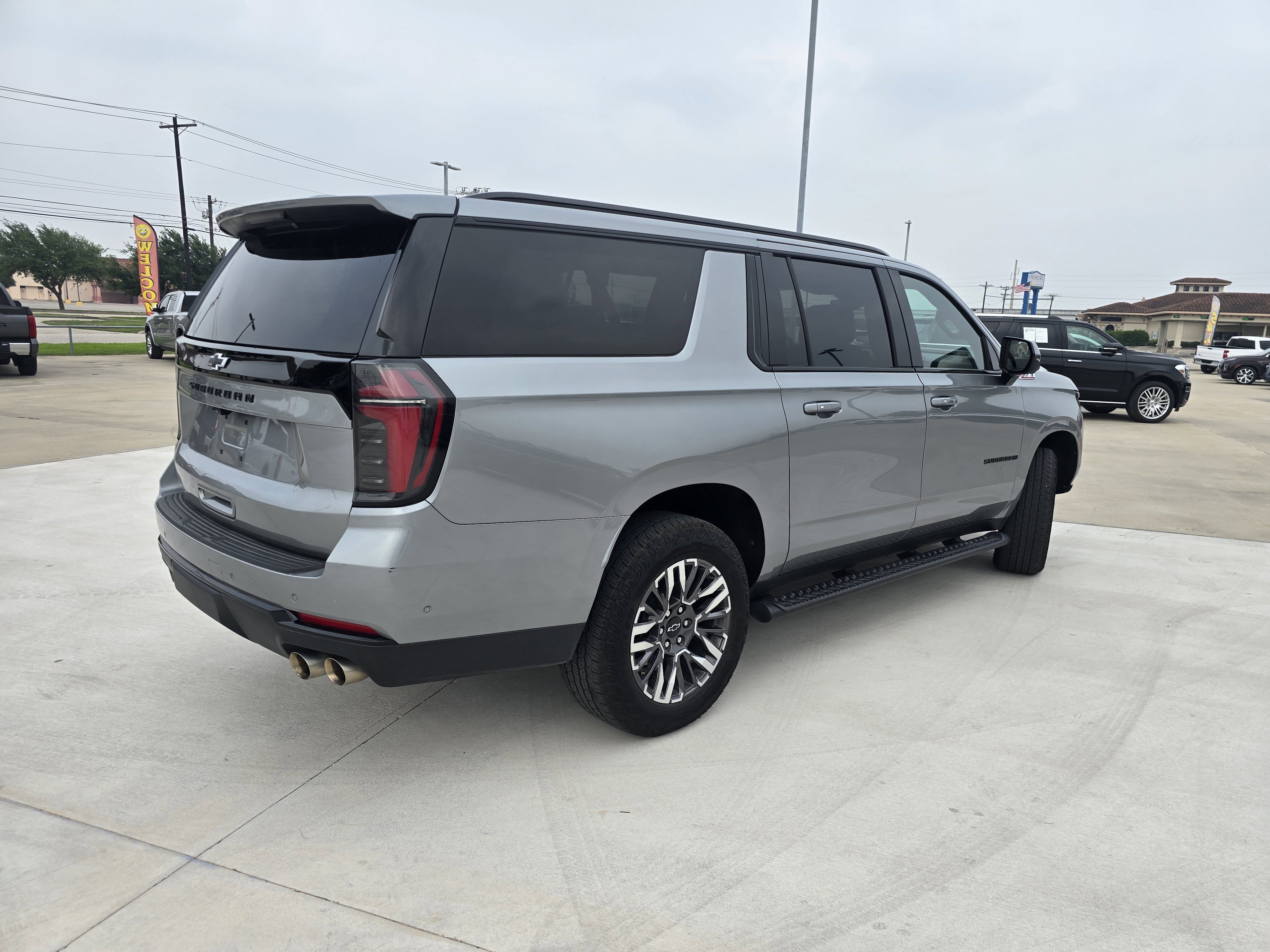 2025 Chevrolet Suburban Z71