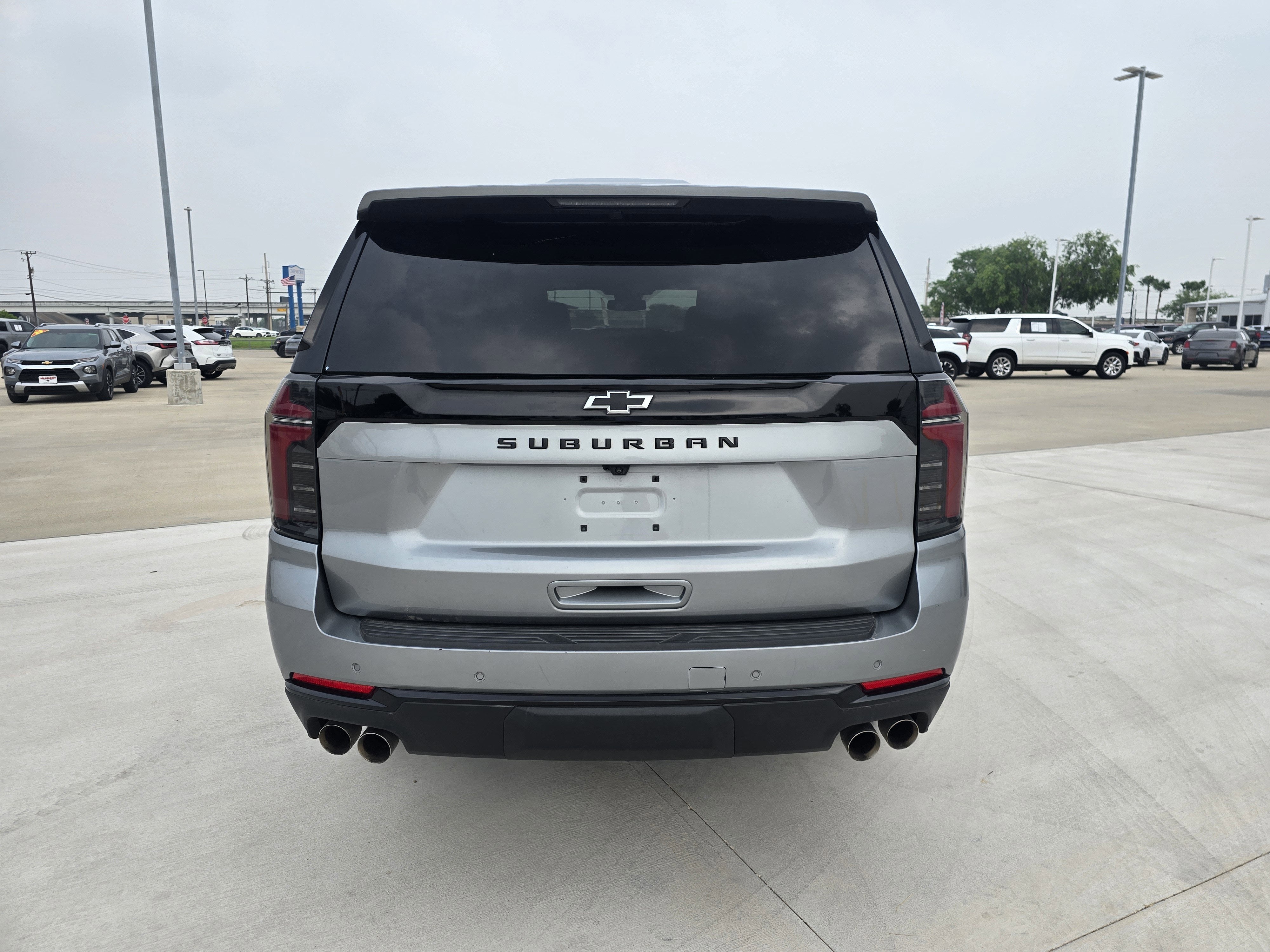 2025 Chevrolet Suburban Z71