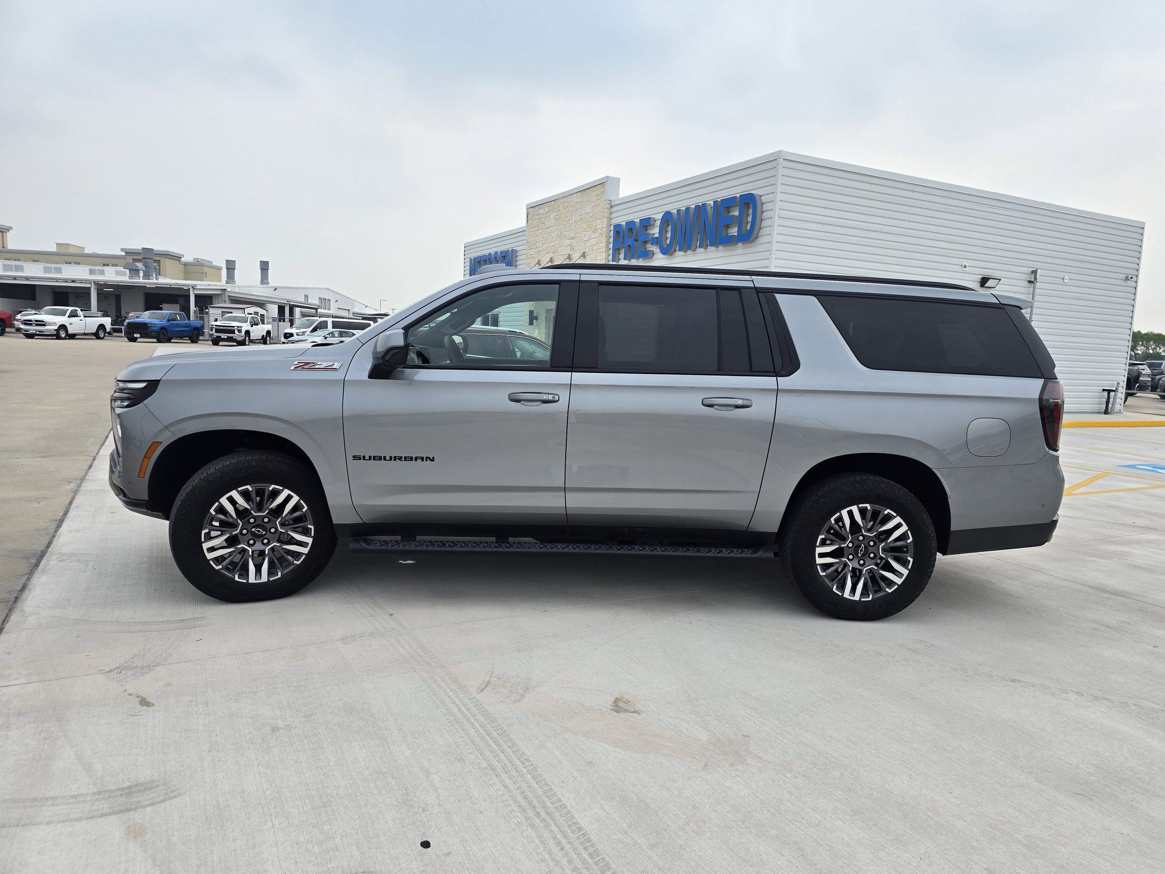 2025 Chevrolet Suburban Z71