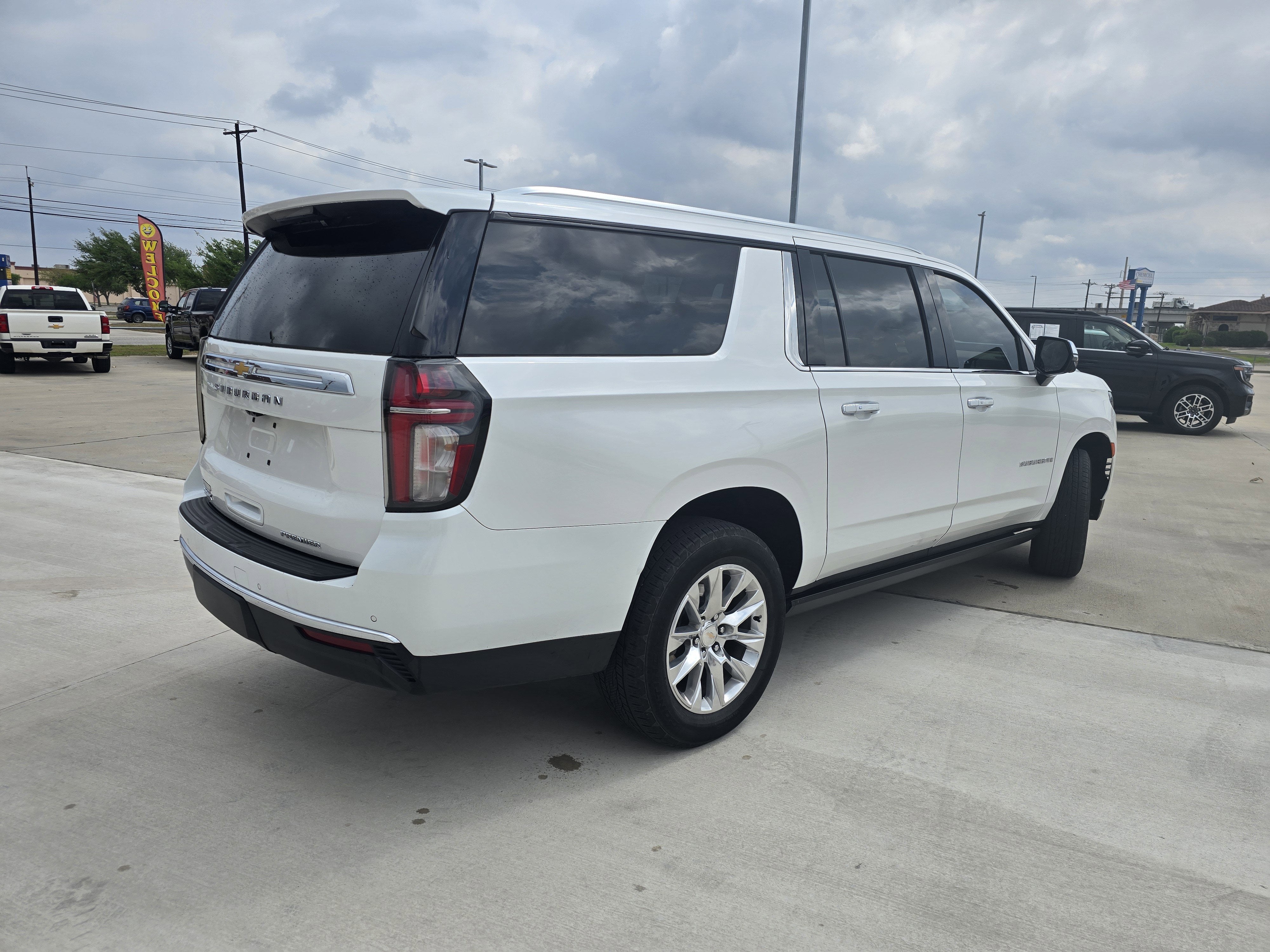 2024 Chevrolet Suburban Premier