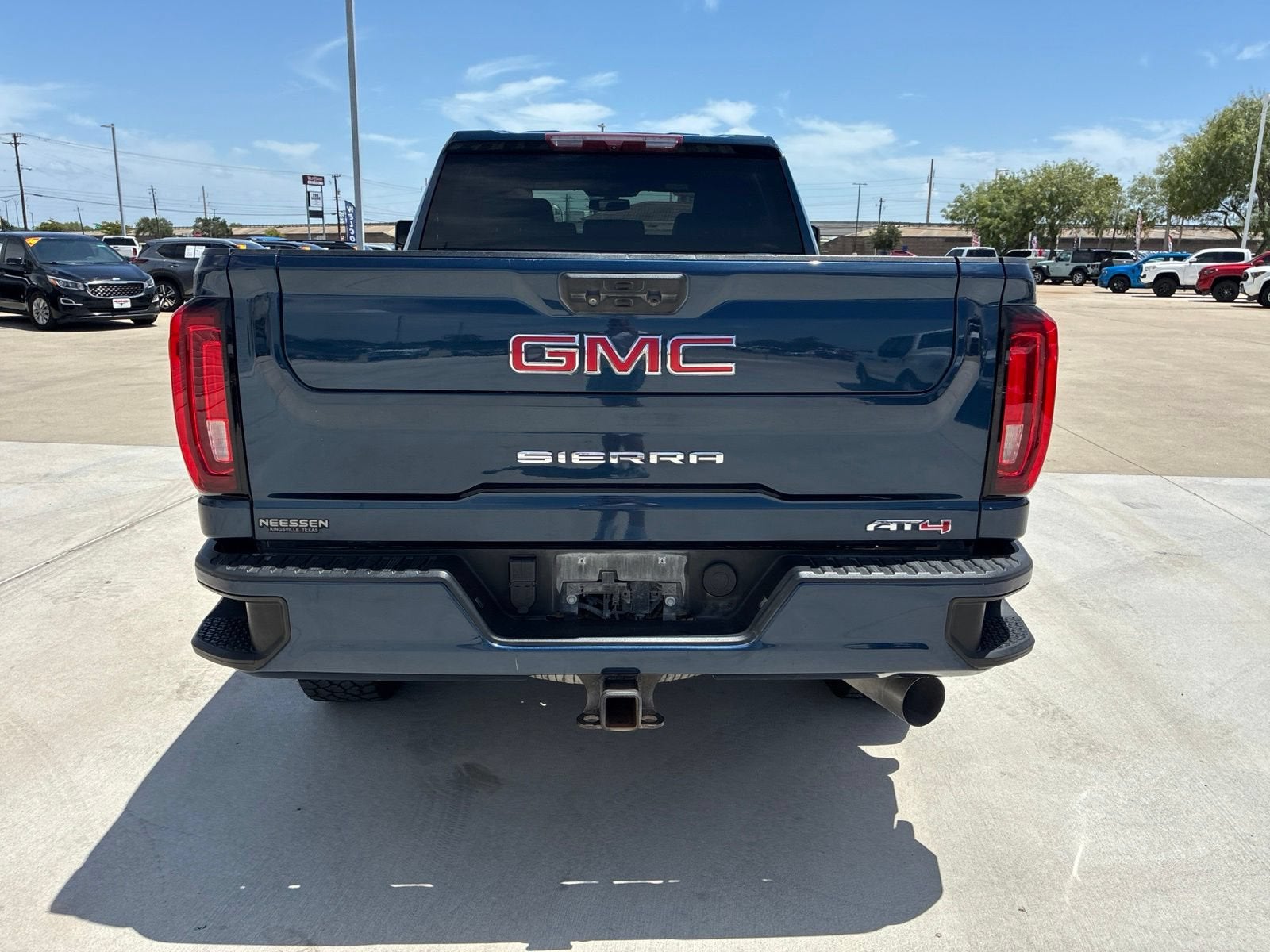 2023 GMC Sierra 2500 HD AT4
