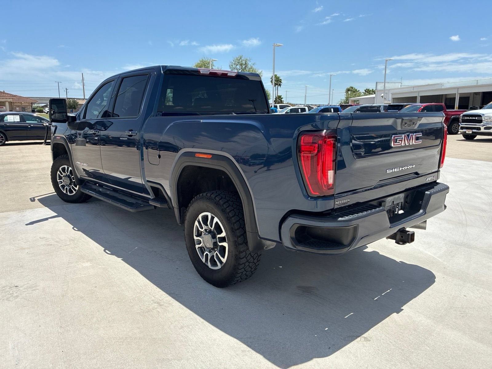 2023 GMC Sierra 2500 HD AT4