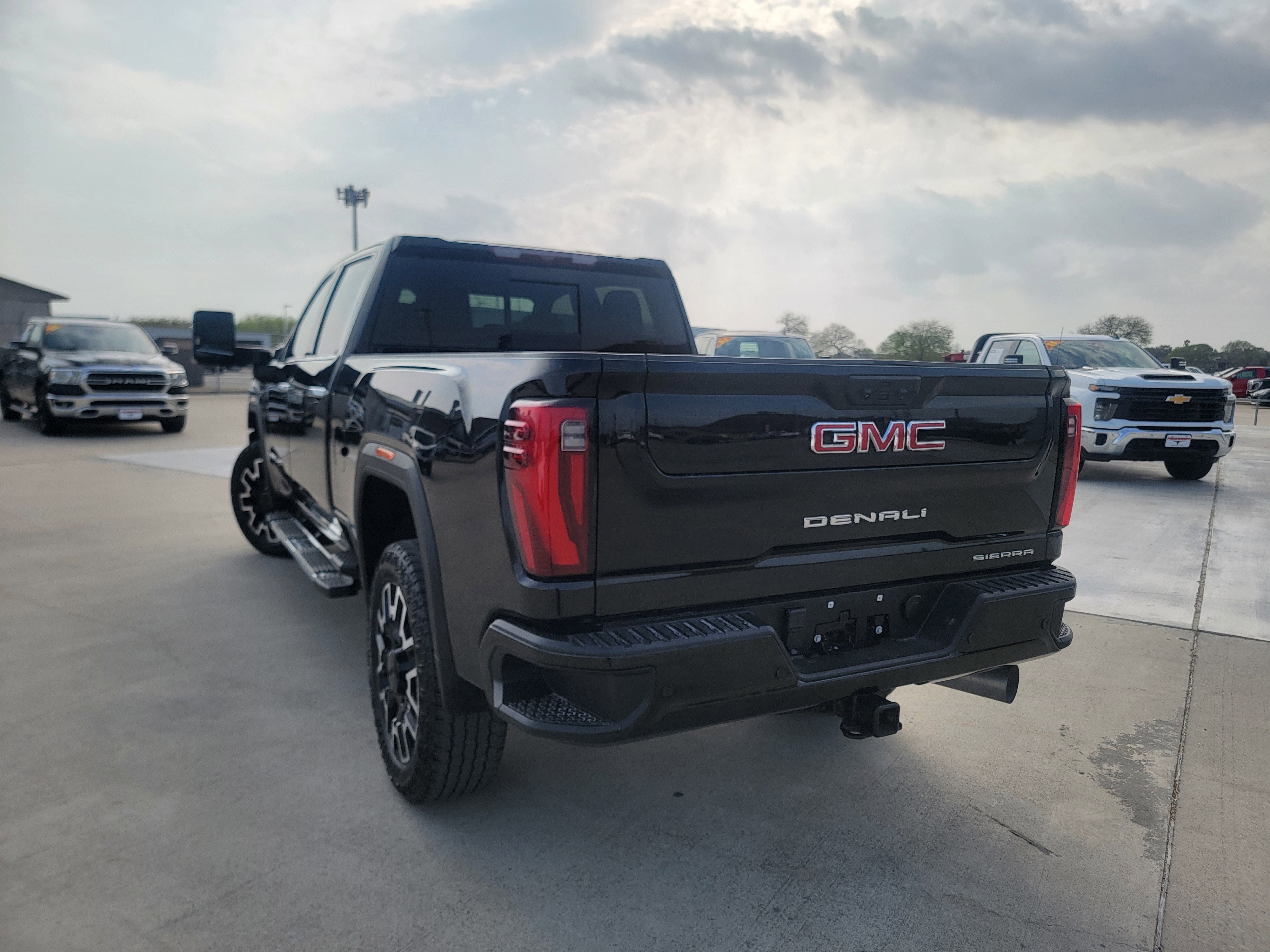 2024 GMC Sierra 2500 HD Denali