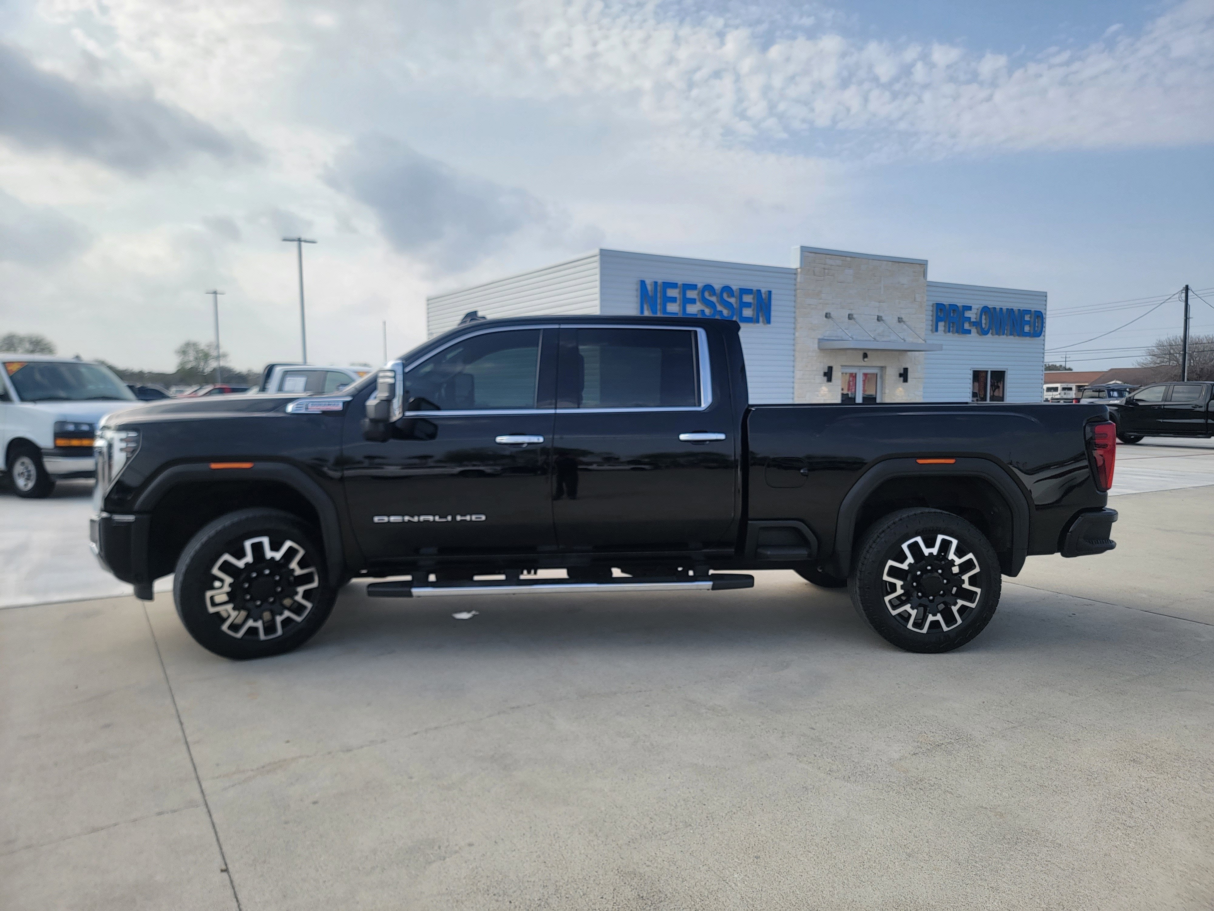 2024 GMC Sierra 2500 HD Denali