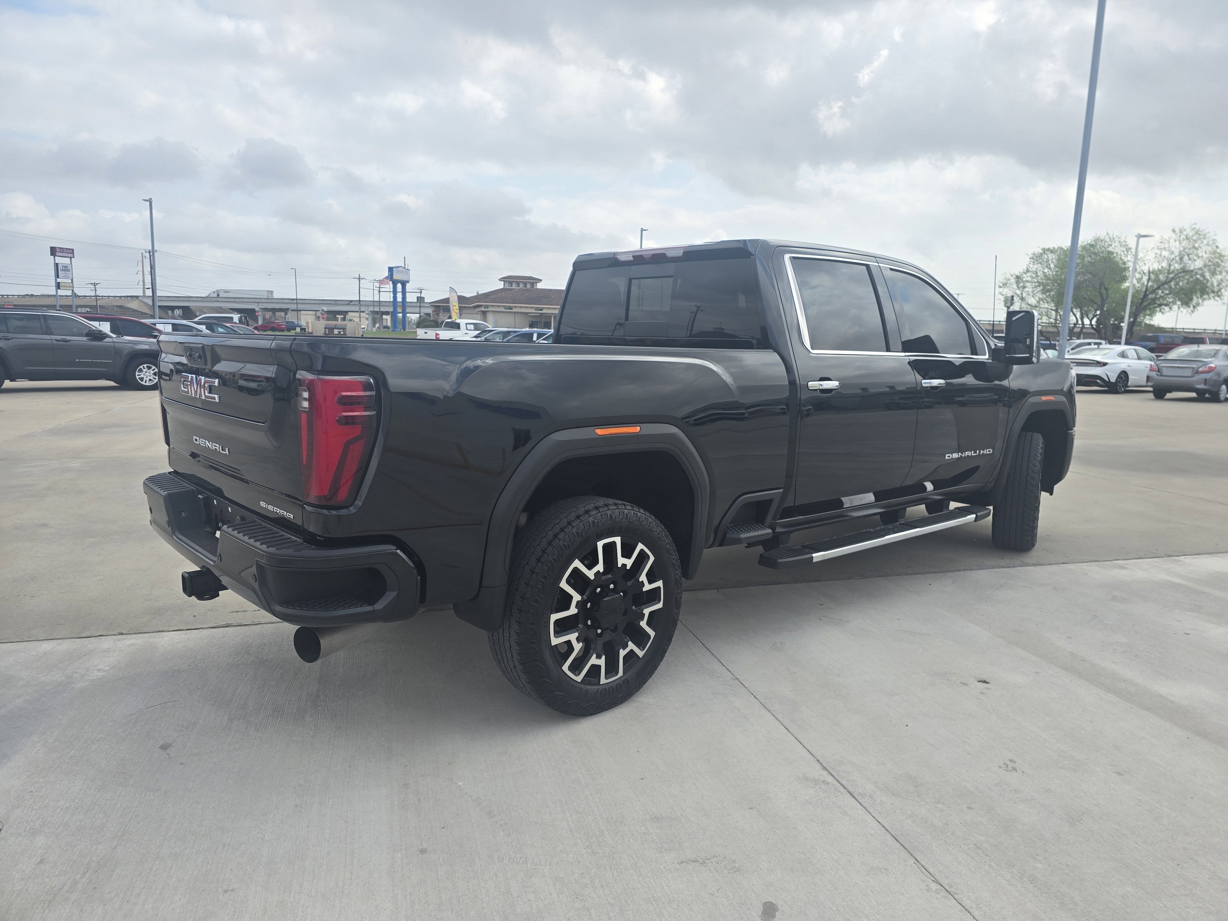 2024 GMC Sierra 2500 HD Denali