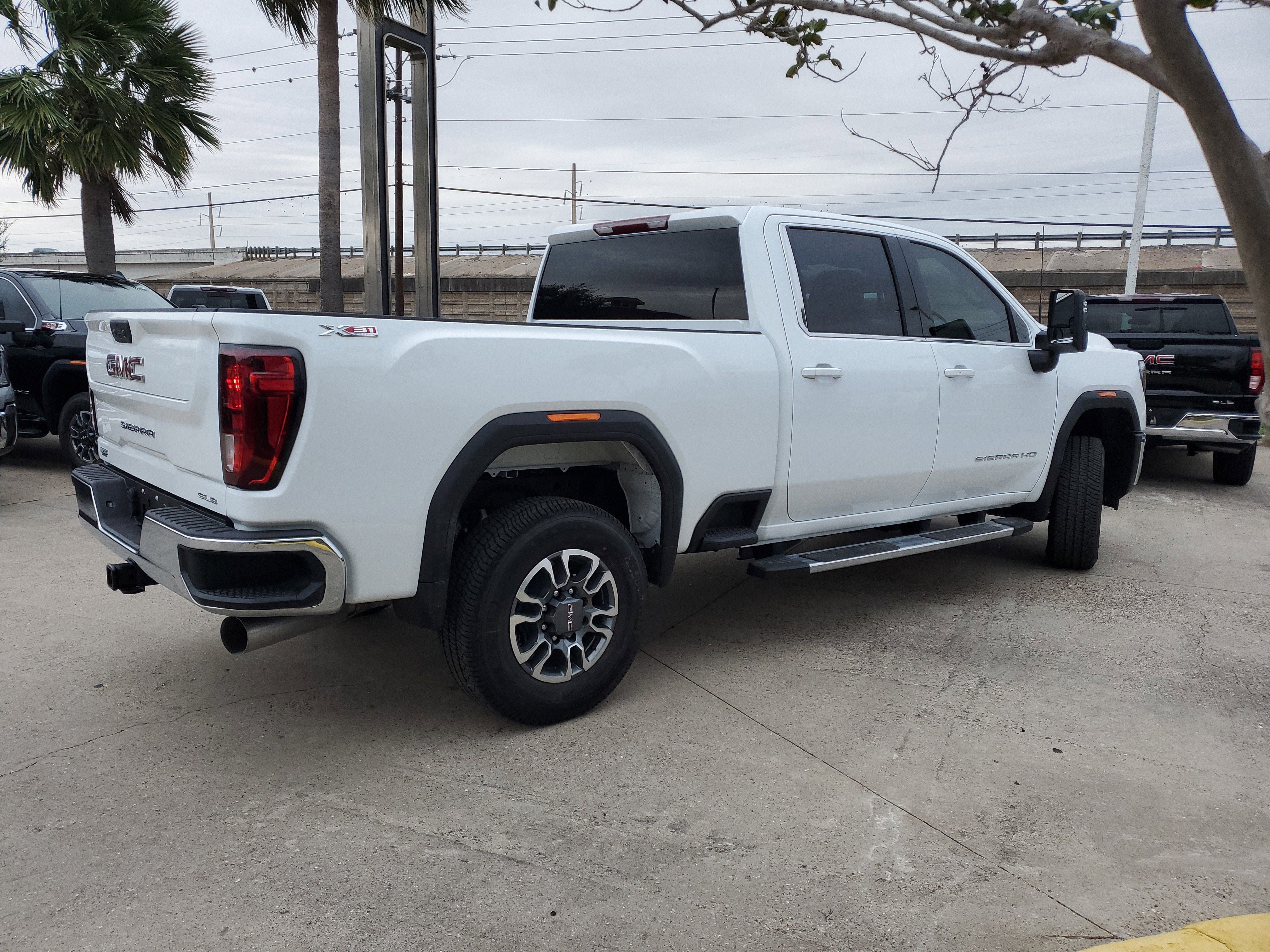 2026 GMC Sierra 2500 HD SLE