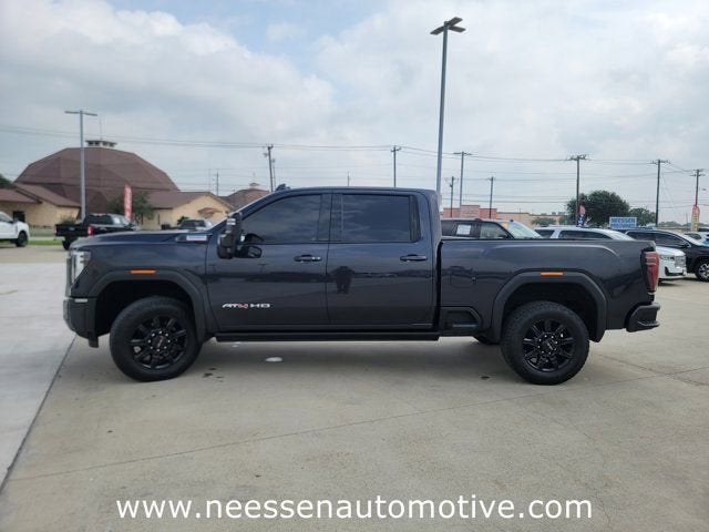 2025 GMC Sierra 2500 HD AT4