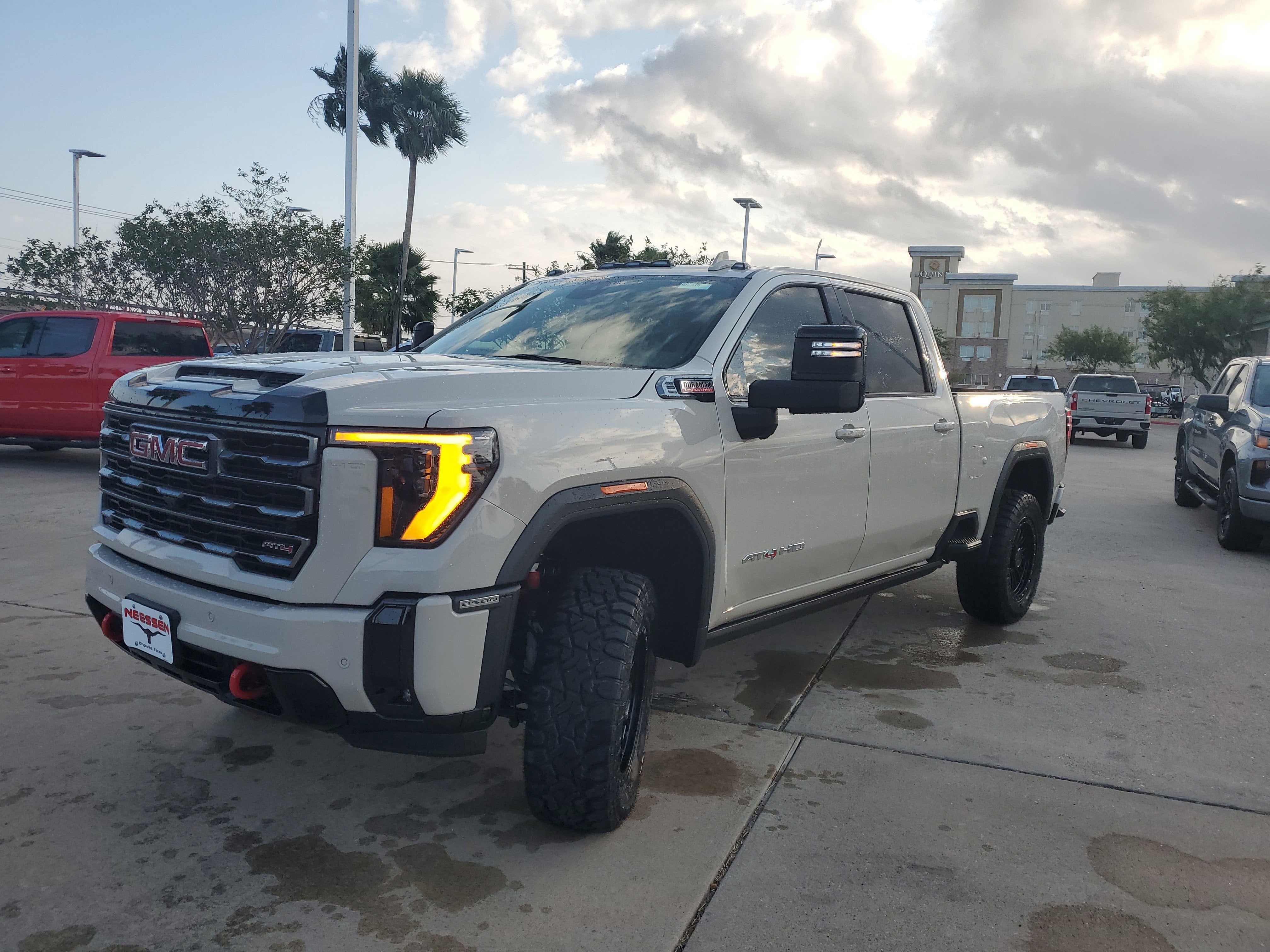 2026 GMC Sierra 2500 HD AT4