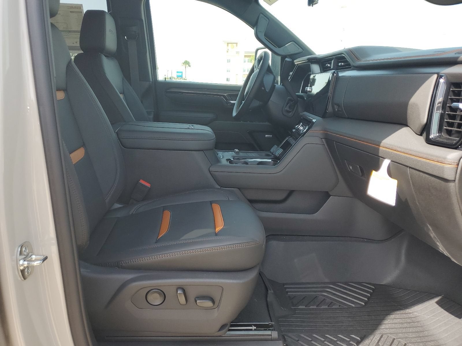 2026 GMC Sierra 2500HD AT4 - Photo 11