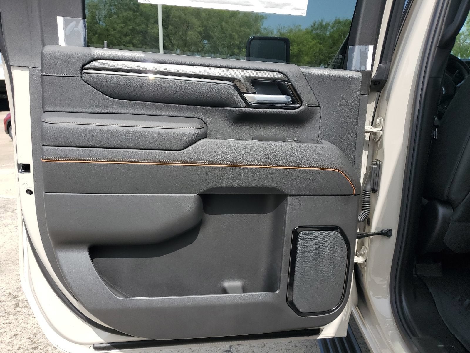 2026 GMC Sierra 2500HD AT4 - Photo 17