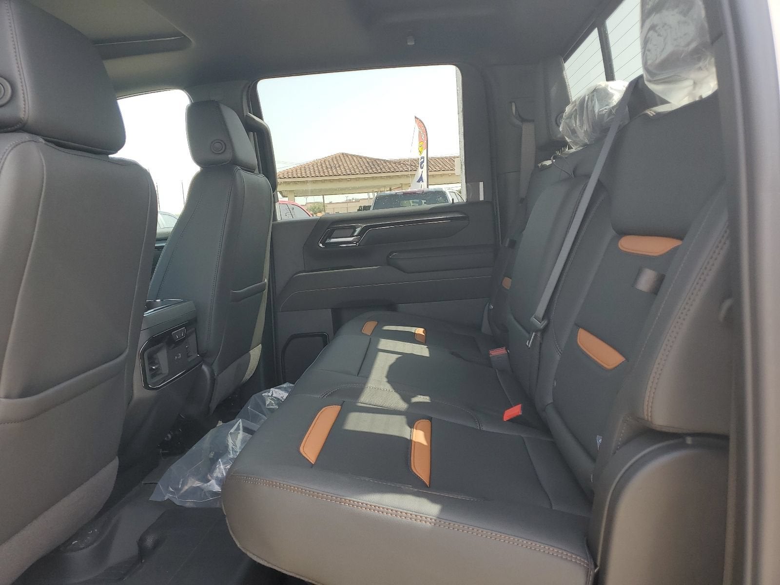 2026 GMC Sierra 2500HD AT4 - Photo 18