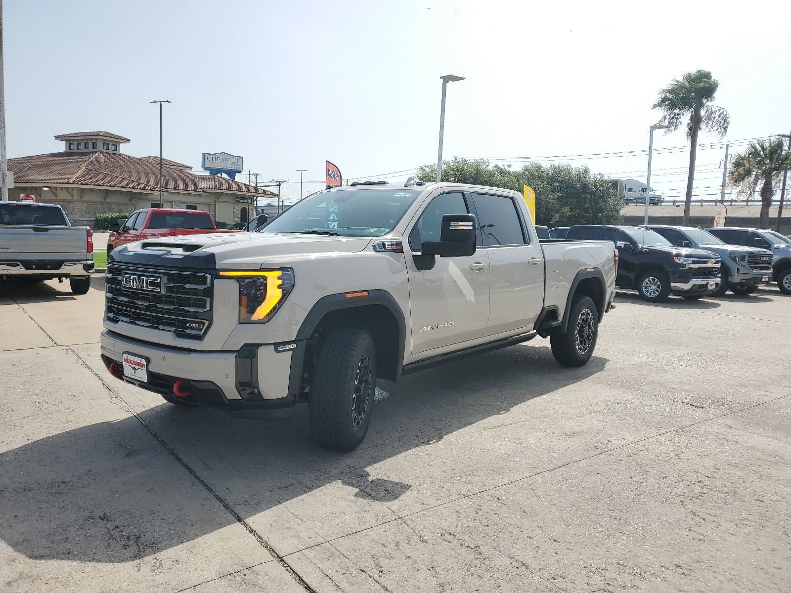 2026 GMC Sierra 2500HD AT4 - Photo 3