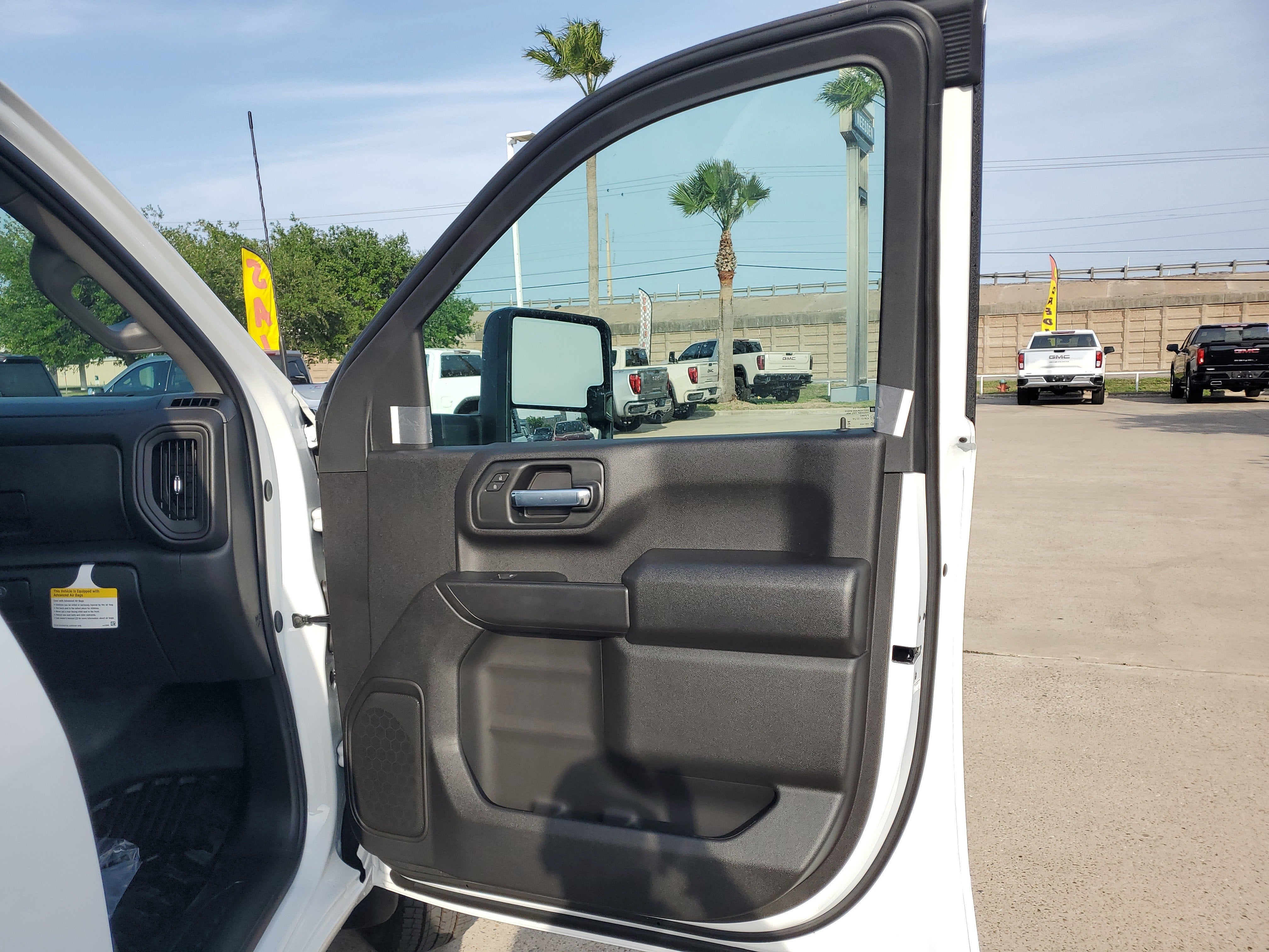 2026 GMC Sierra 3500 HD Pro DRW