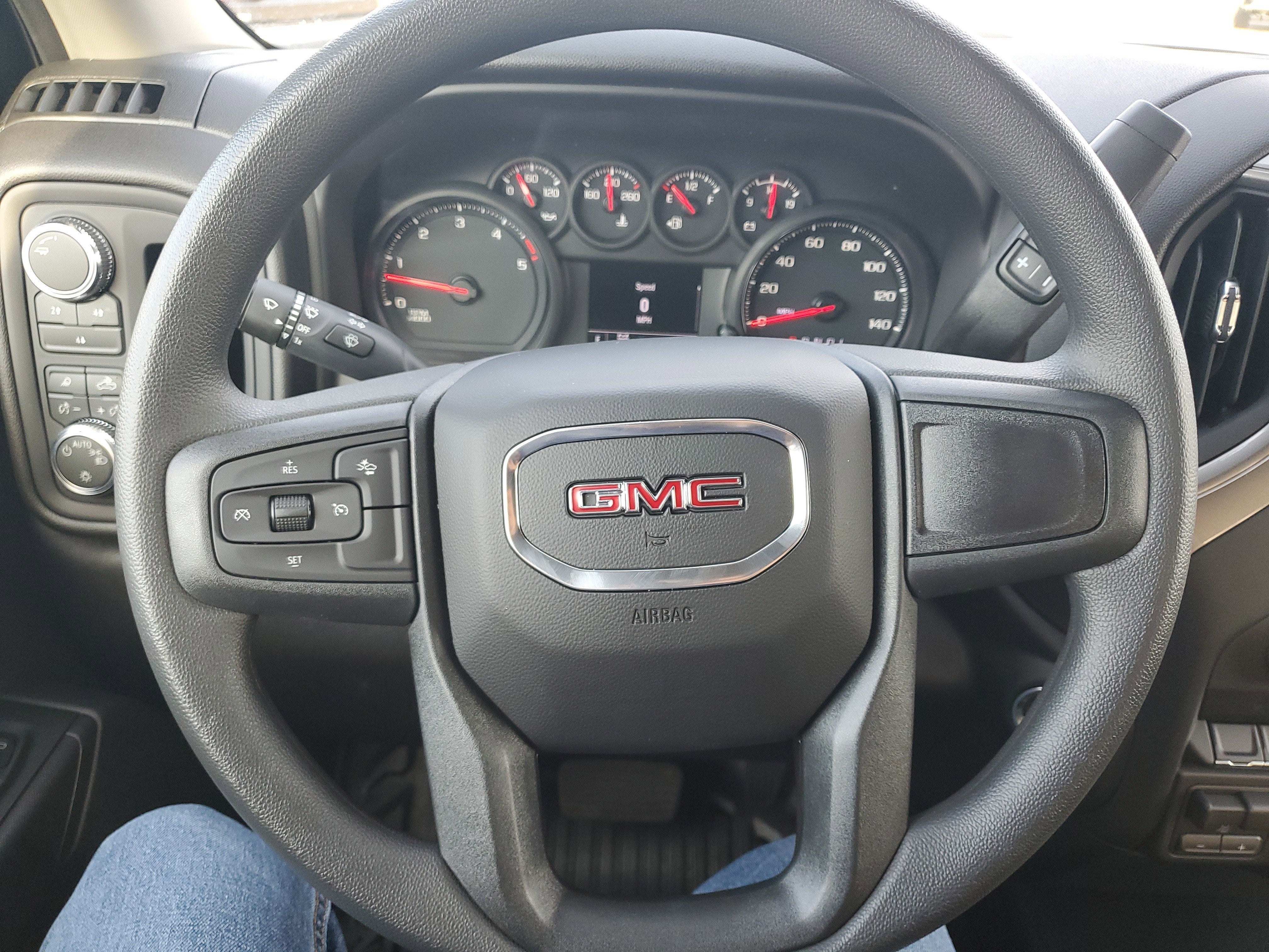 2026 GMC Sierra 3500 HD Pro DRW