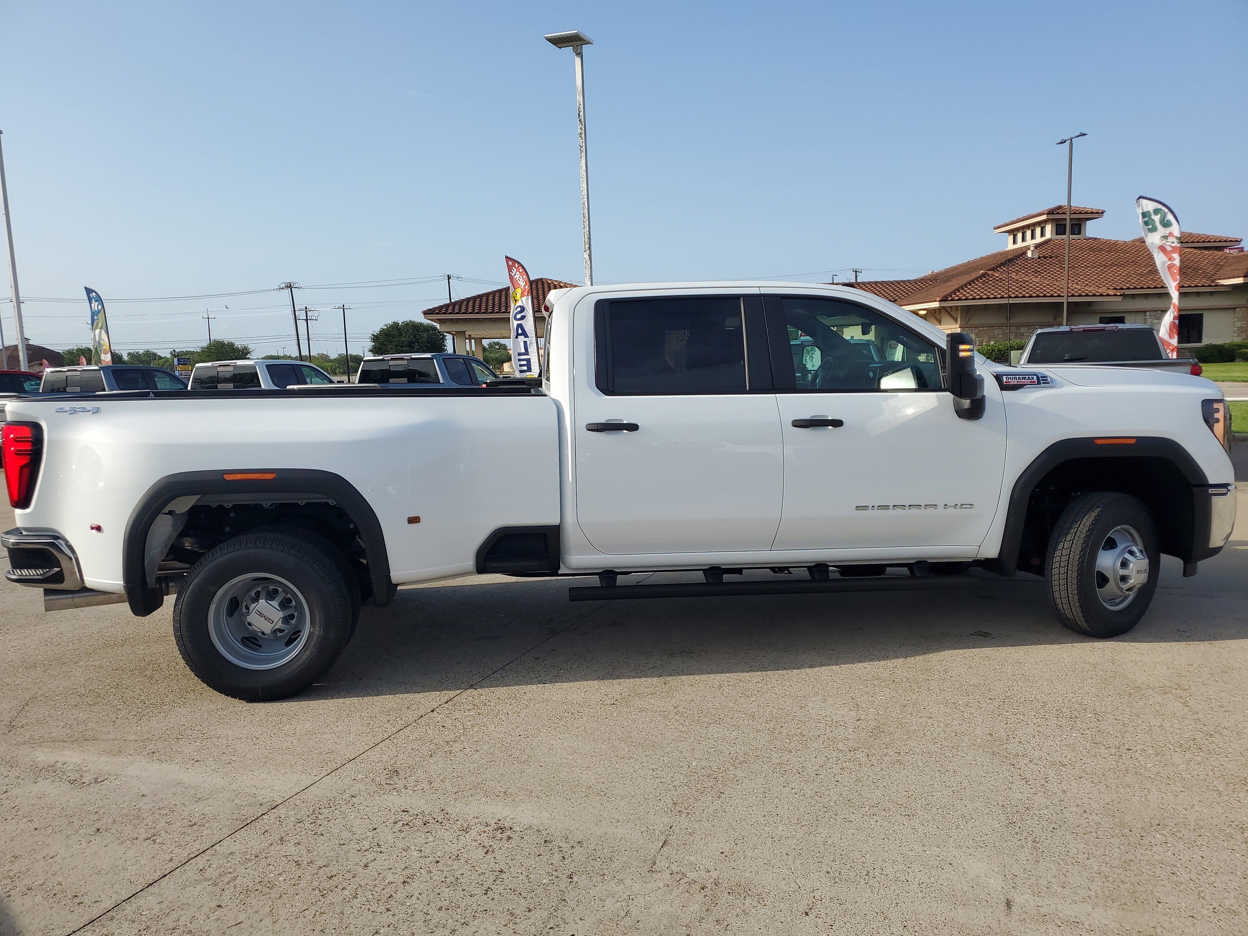 2026 GMC Sierra 3500 HD Pro DRW