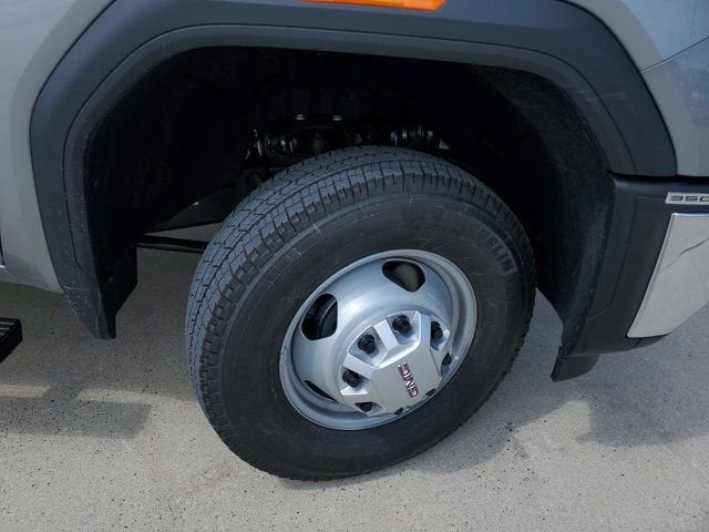 2026 GMC Sierra 3500 HD Pro DRW