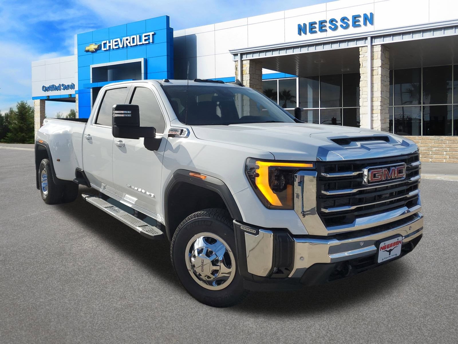 2026 GMC Sierra 3500 HD SLE DRW