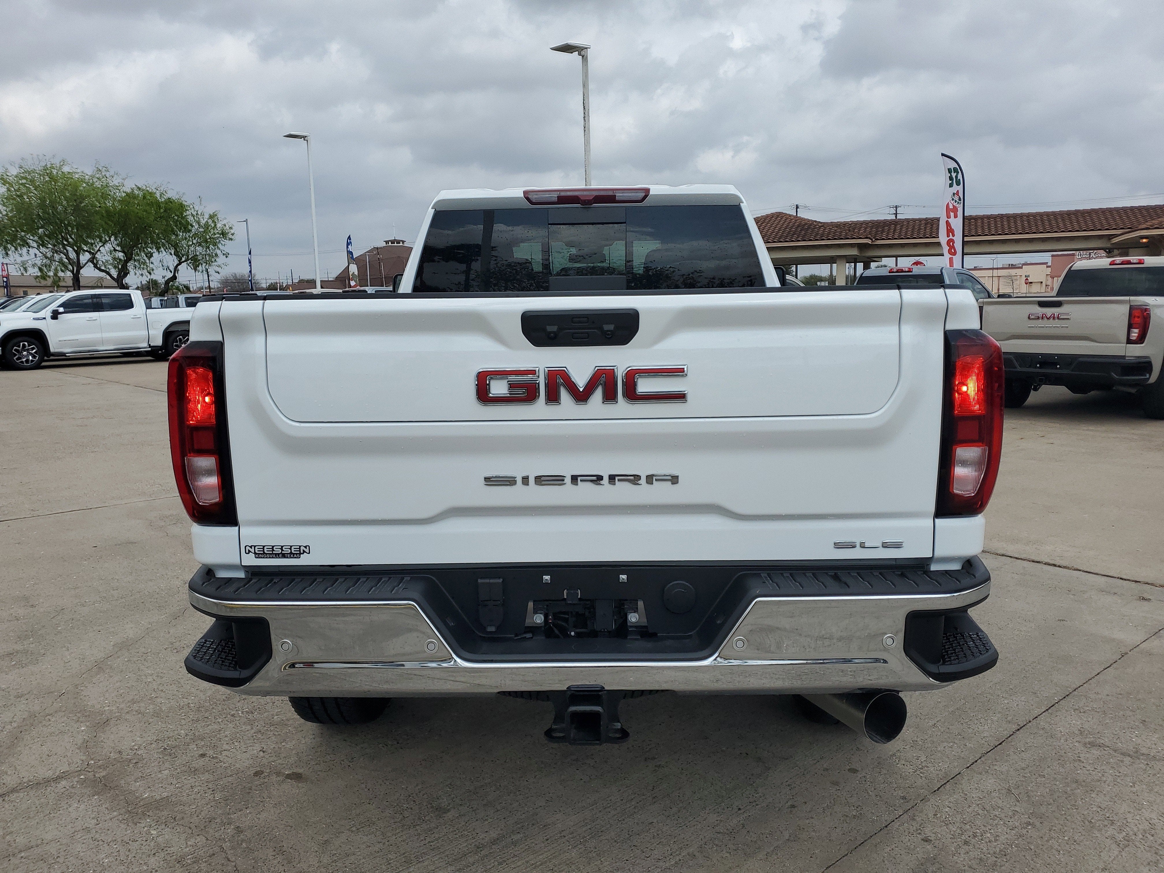 2026 GMC Sierra 3500 HD SLE