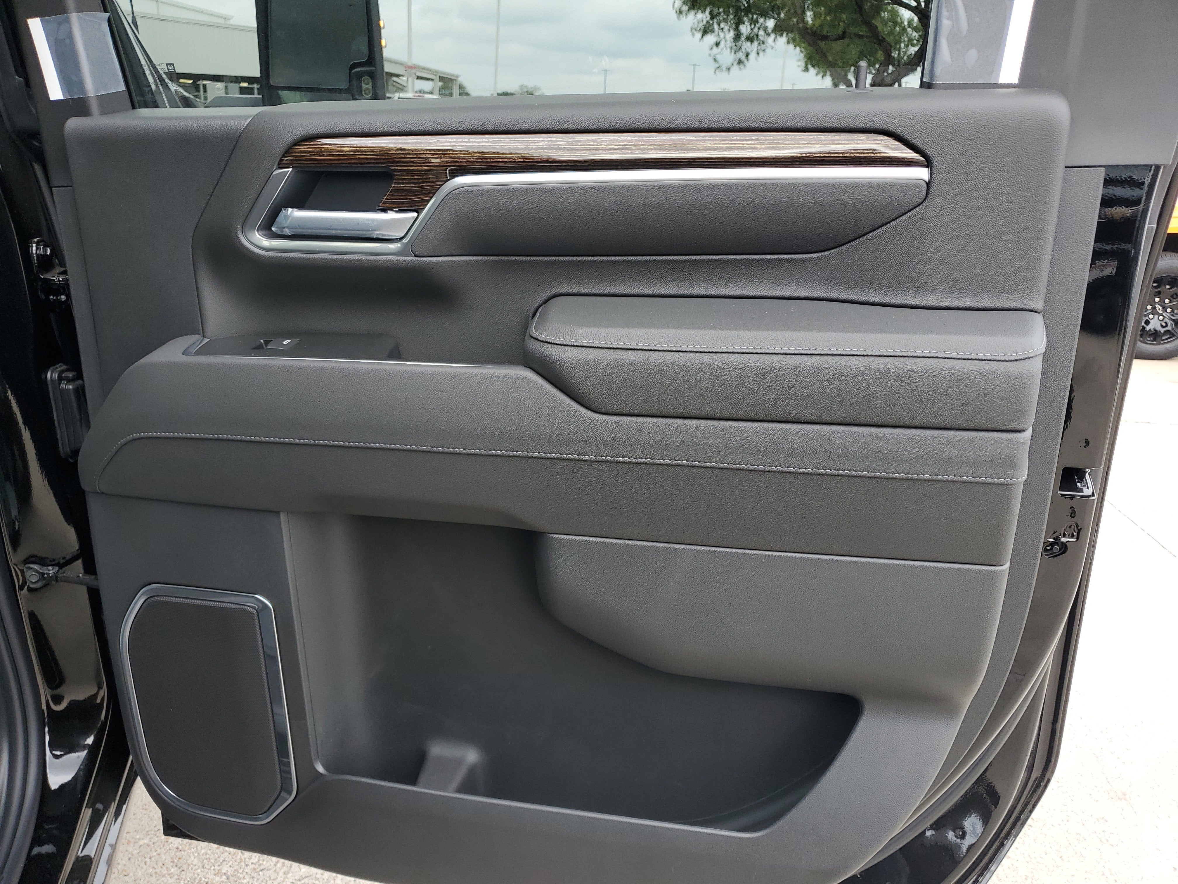 2026 GMC Sierra 3500 HD SLE DRW