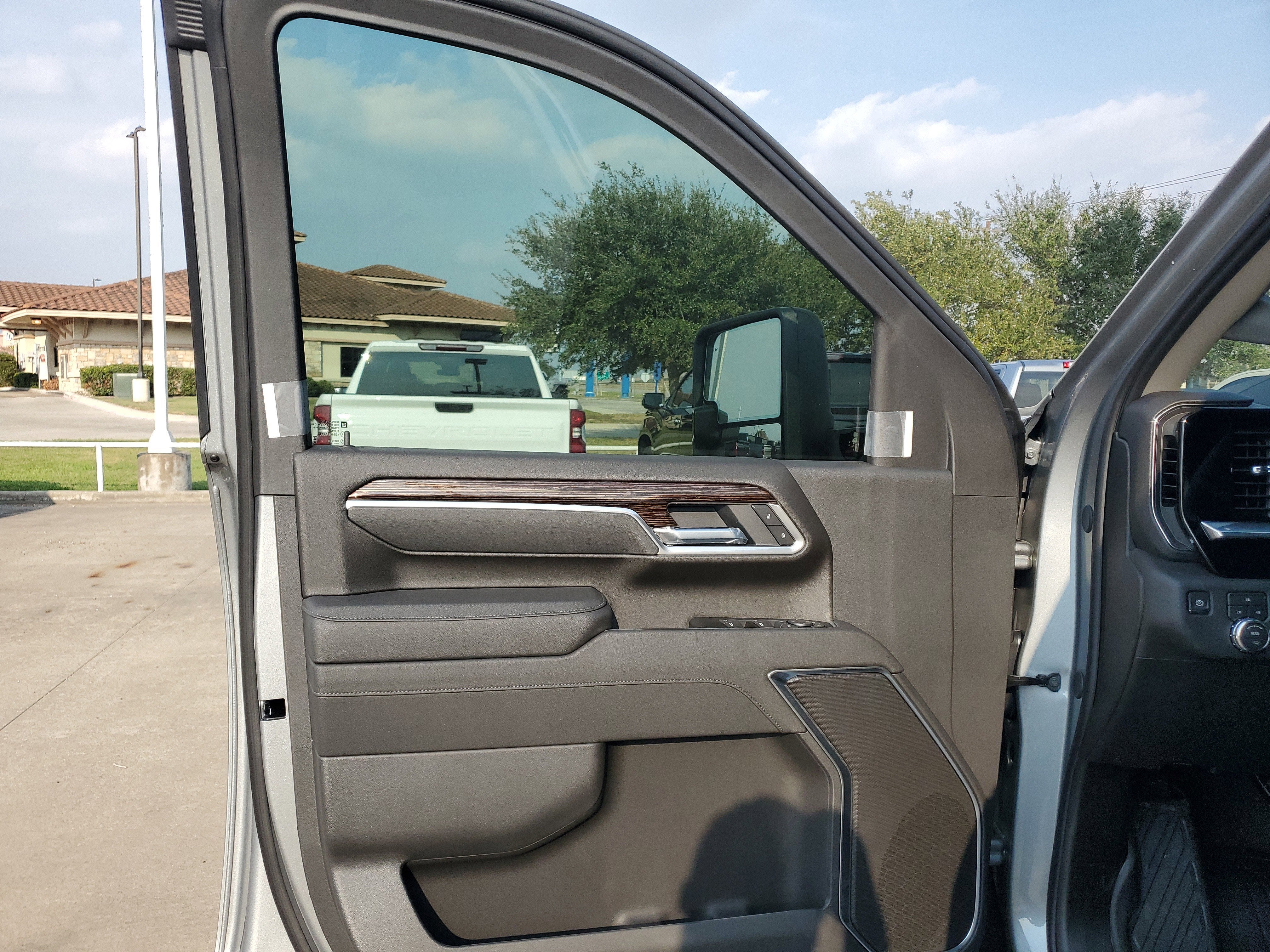 2026 GMC Sierra 3500 HD SLE DRW