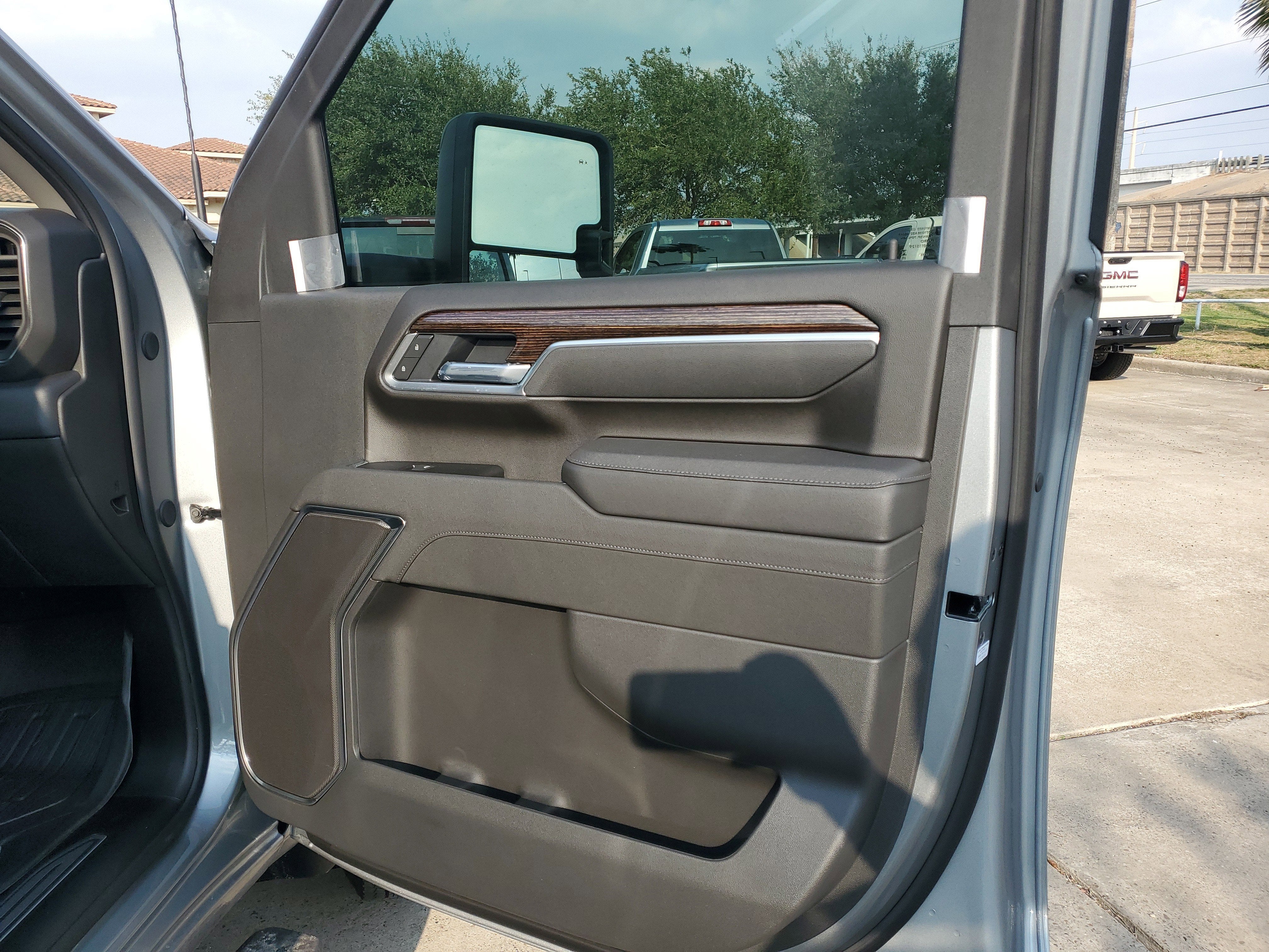 2026 GMC Sierra 3500 HD SLE DRW