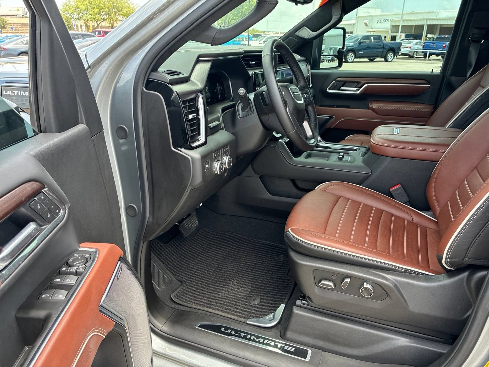 2026 GMC Sierra 3500 HD Denali Ultimate DRW