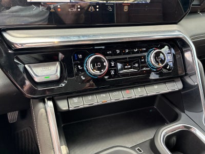 2026 GMC Sierra 3500 HD Denali Ultimate DRW