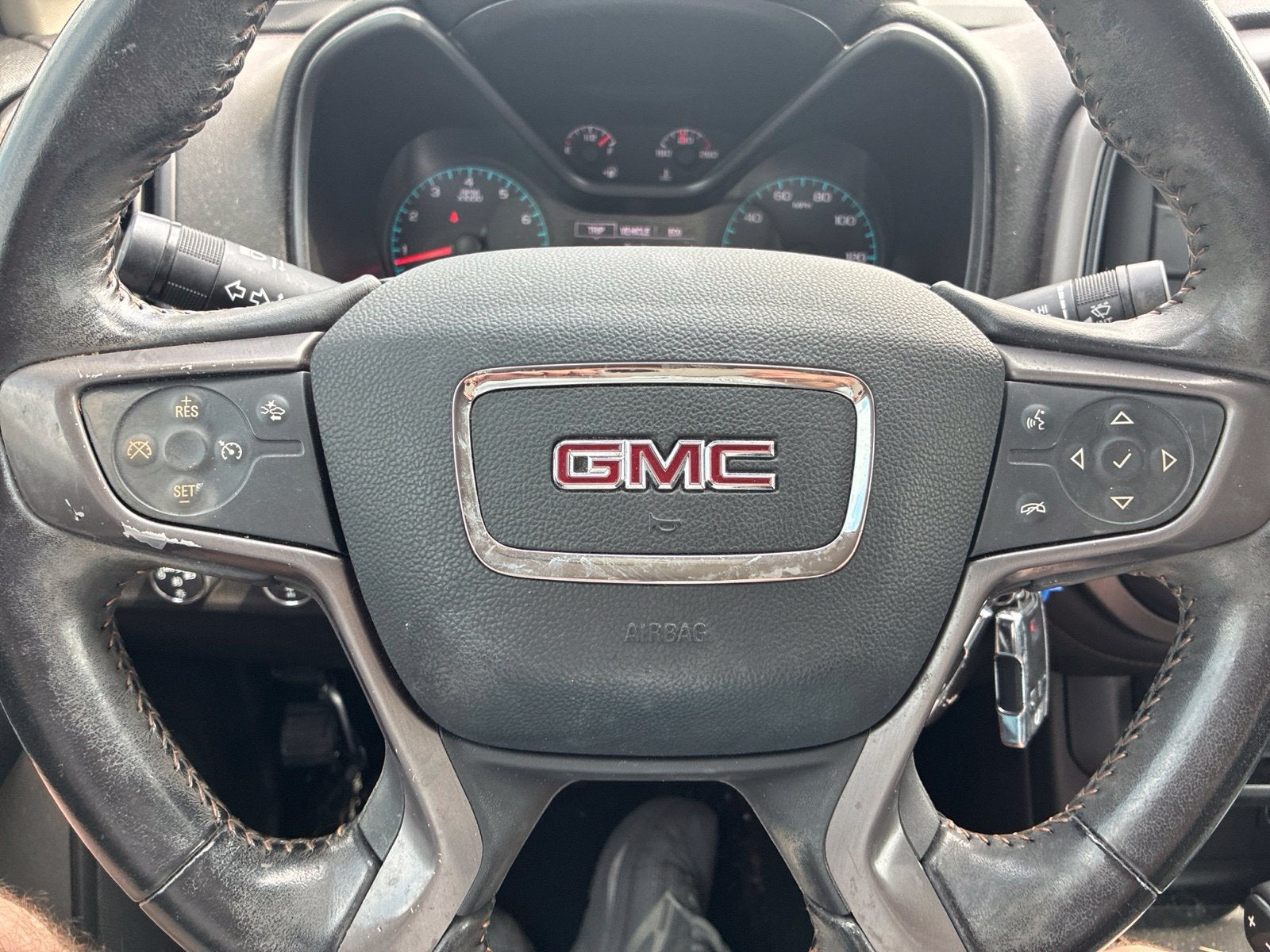 2021 GMC Canyon 4WD AT4 w/Cloth