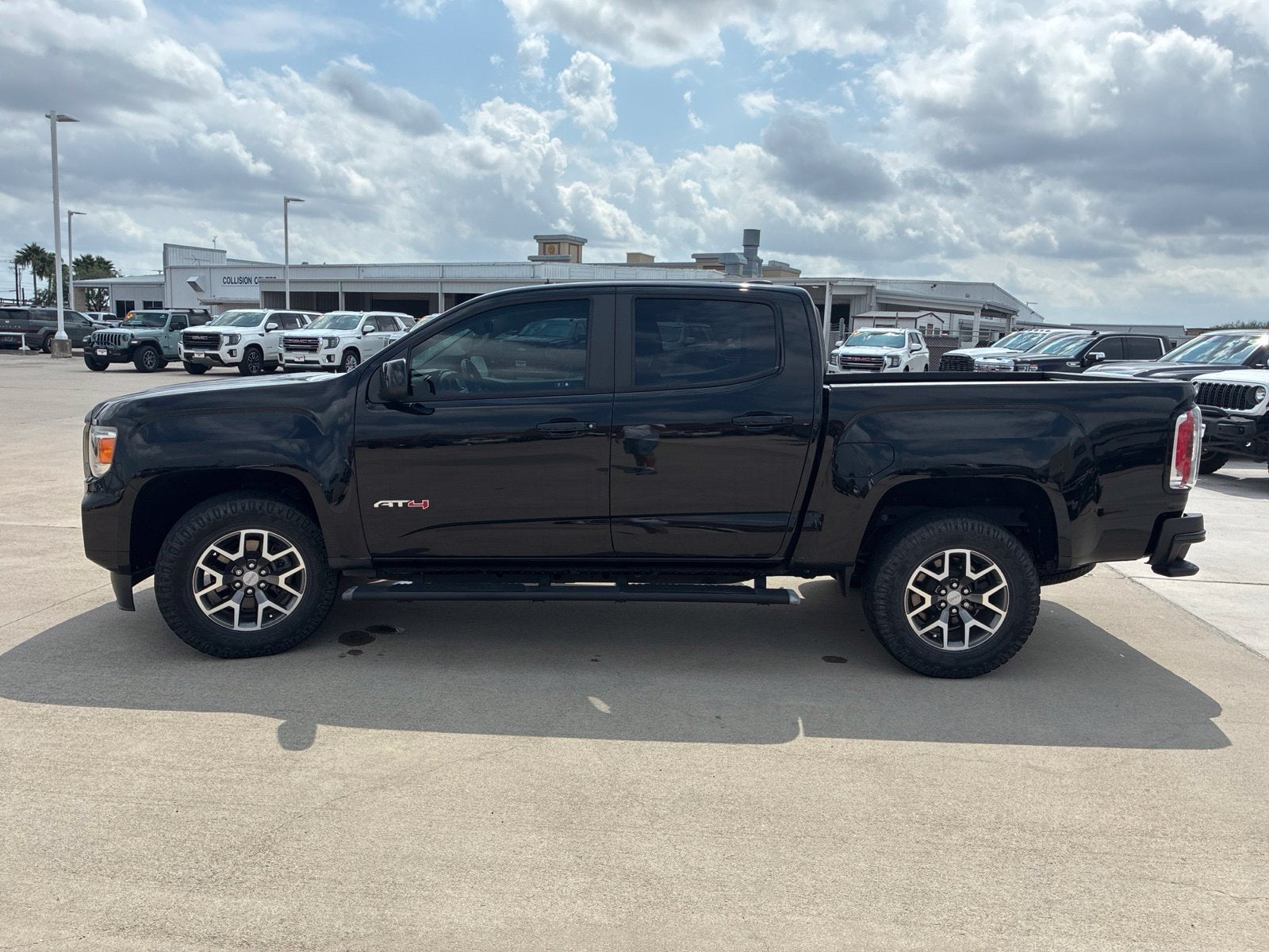 2021 GMC Canyon 4WD AT4 w/Cloth