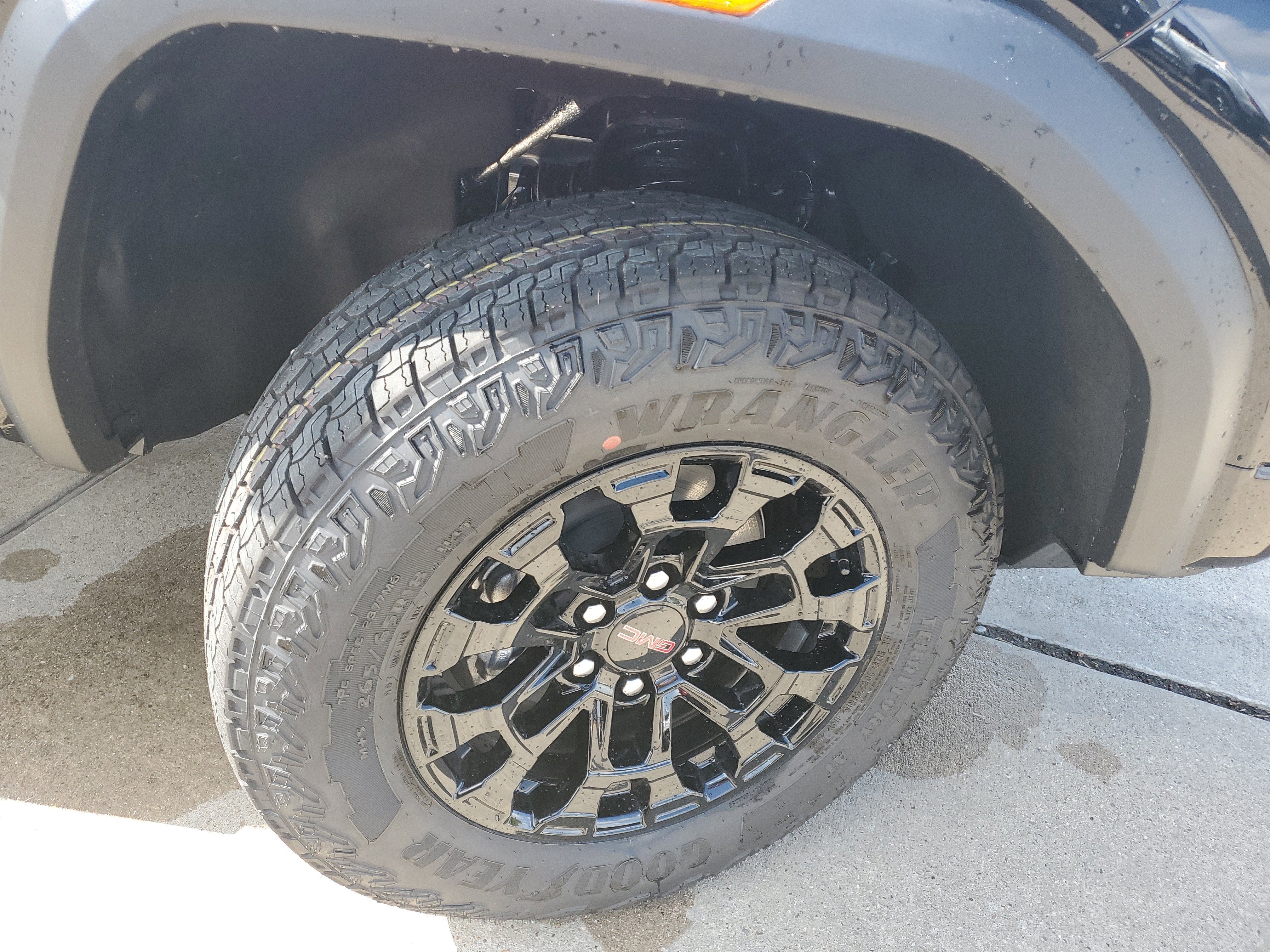 2026 GMC Canyon Elevation