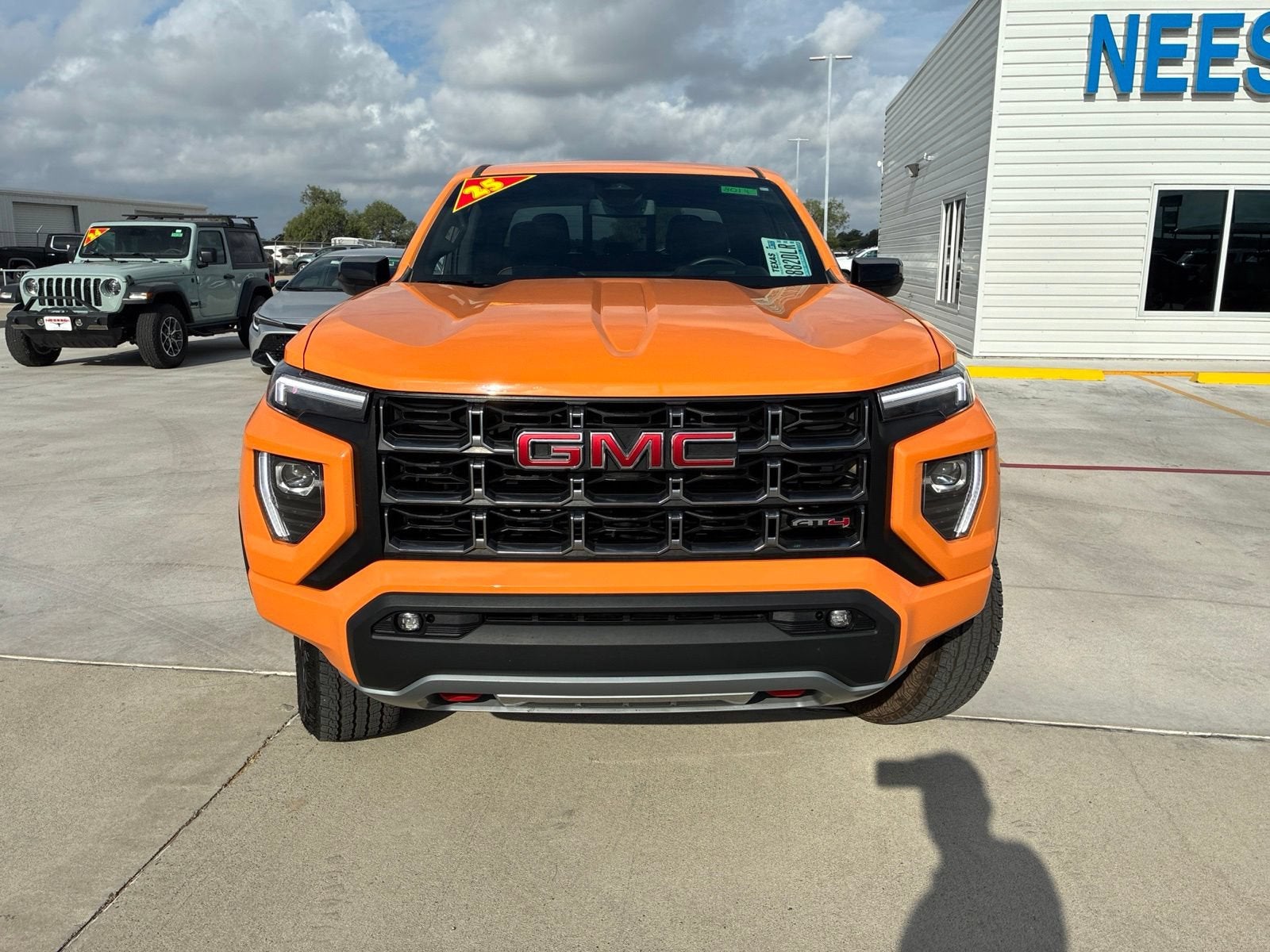 2025 GMC Canyon AT4