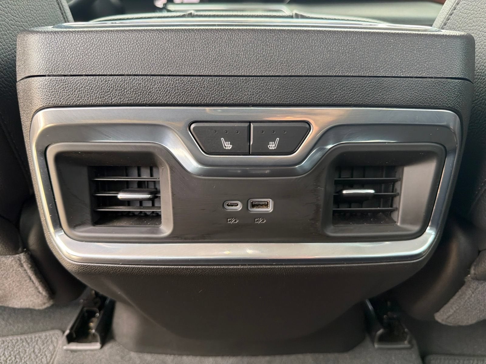 2026 GMC Sierra 1500 Denali - Photo 19