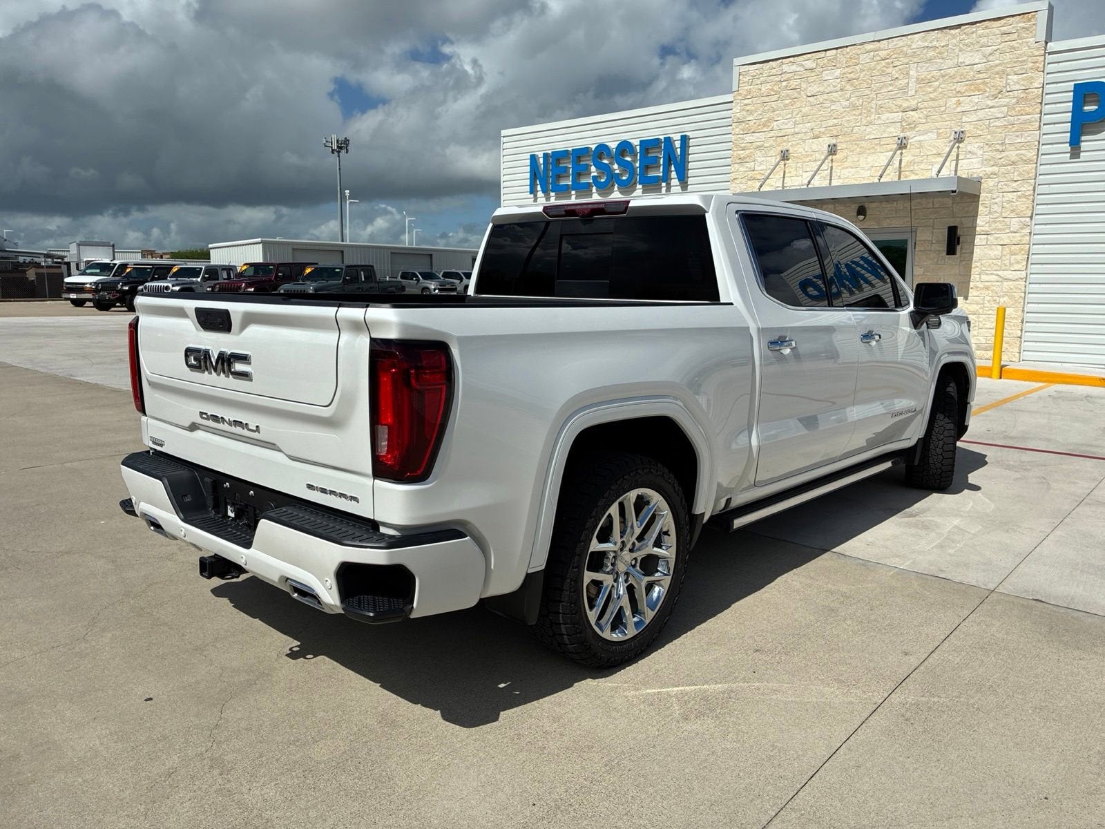 2024 GMC Sierra 1500 Denali Ultimate