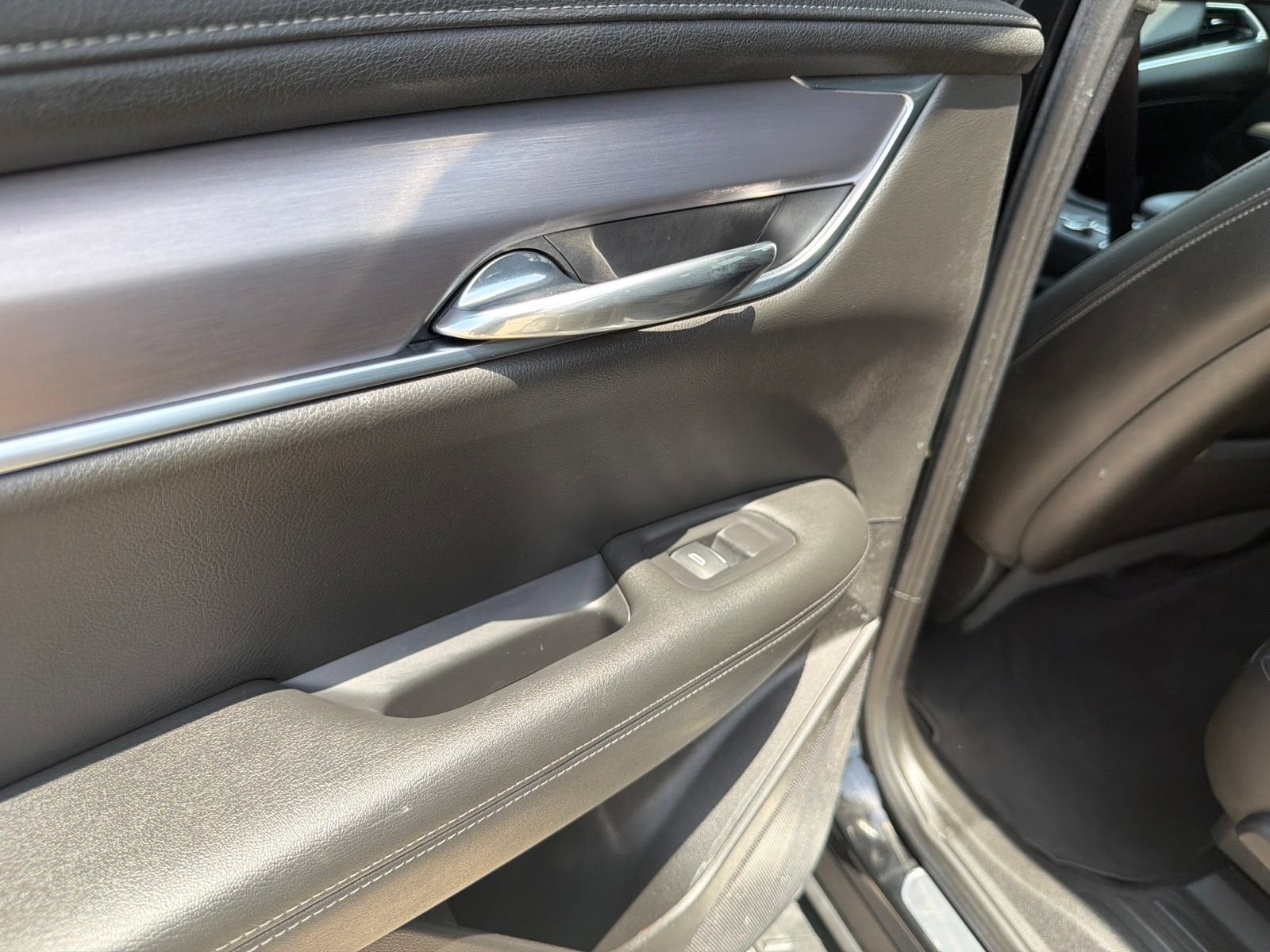 2023 Cadillac XT6 Luxury