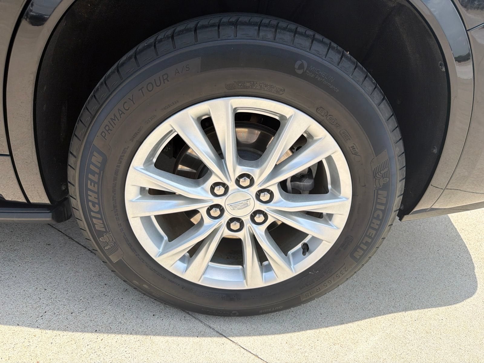 2023 Cadillac XT6 Luxury