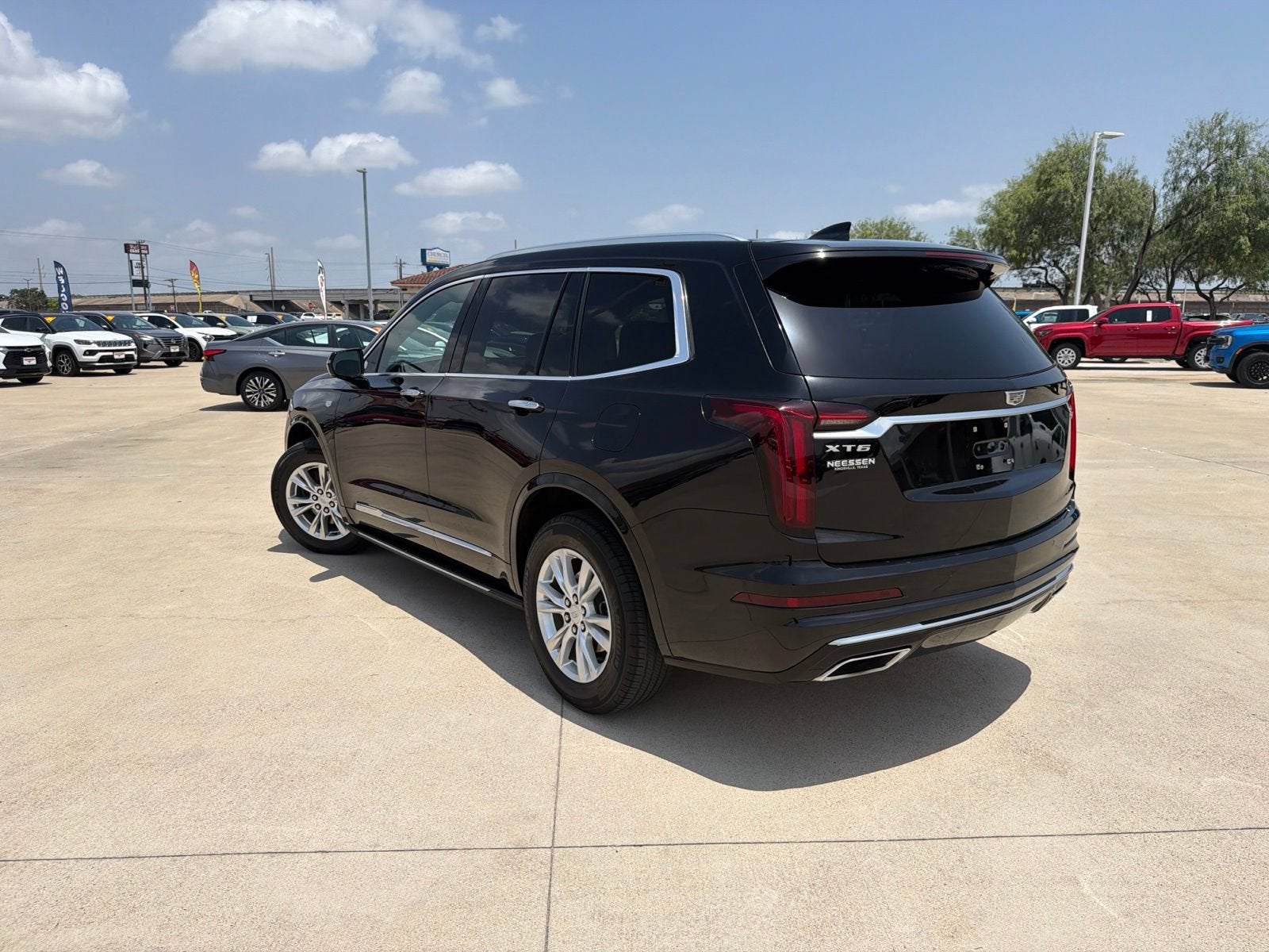 2023 Cadillac XT6 Luxury