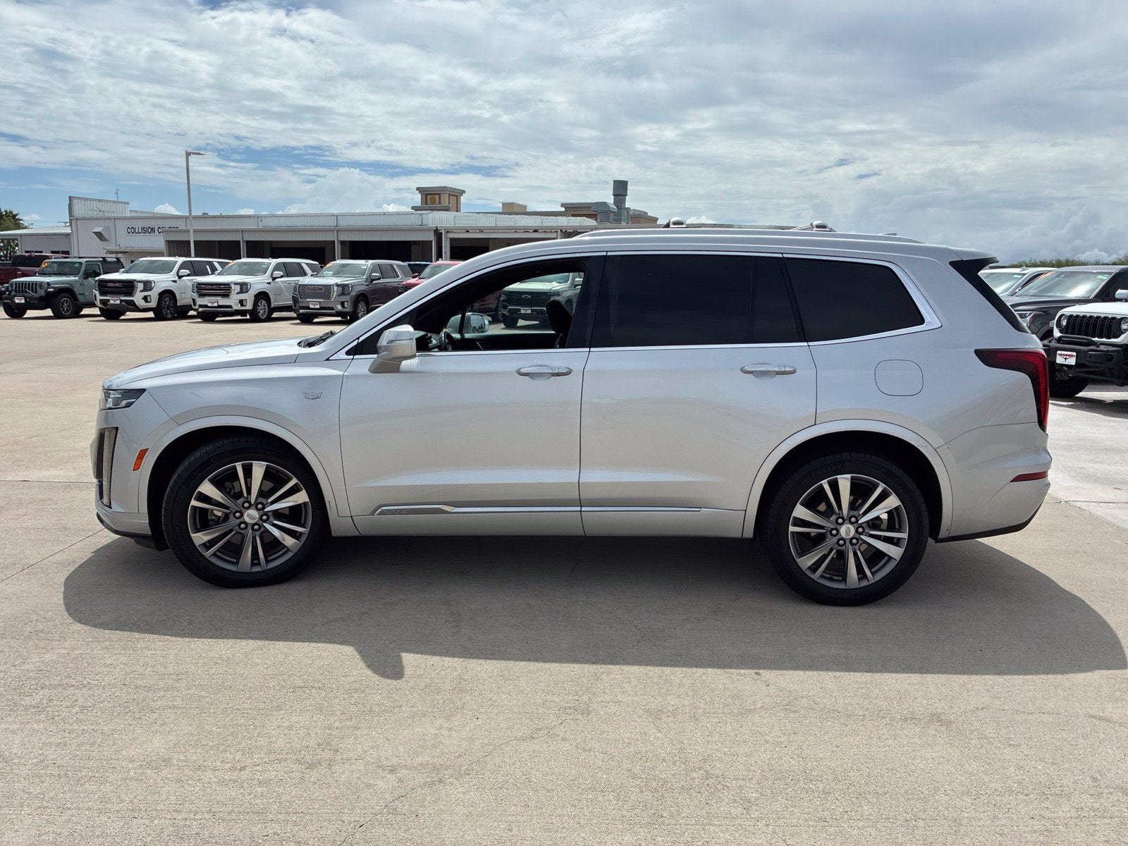 2020 Cadillac XT6 FWD Premium Luxury